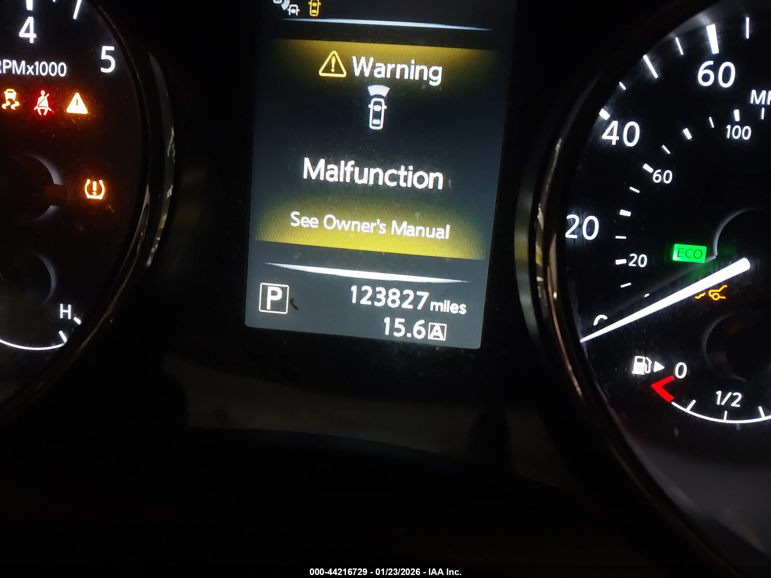NISSAN ROGUE image 7