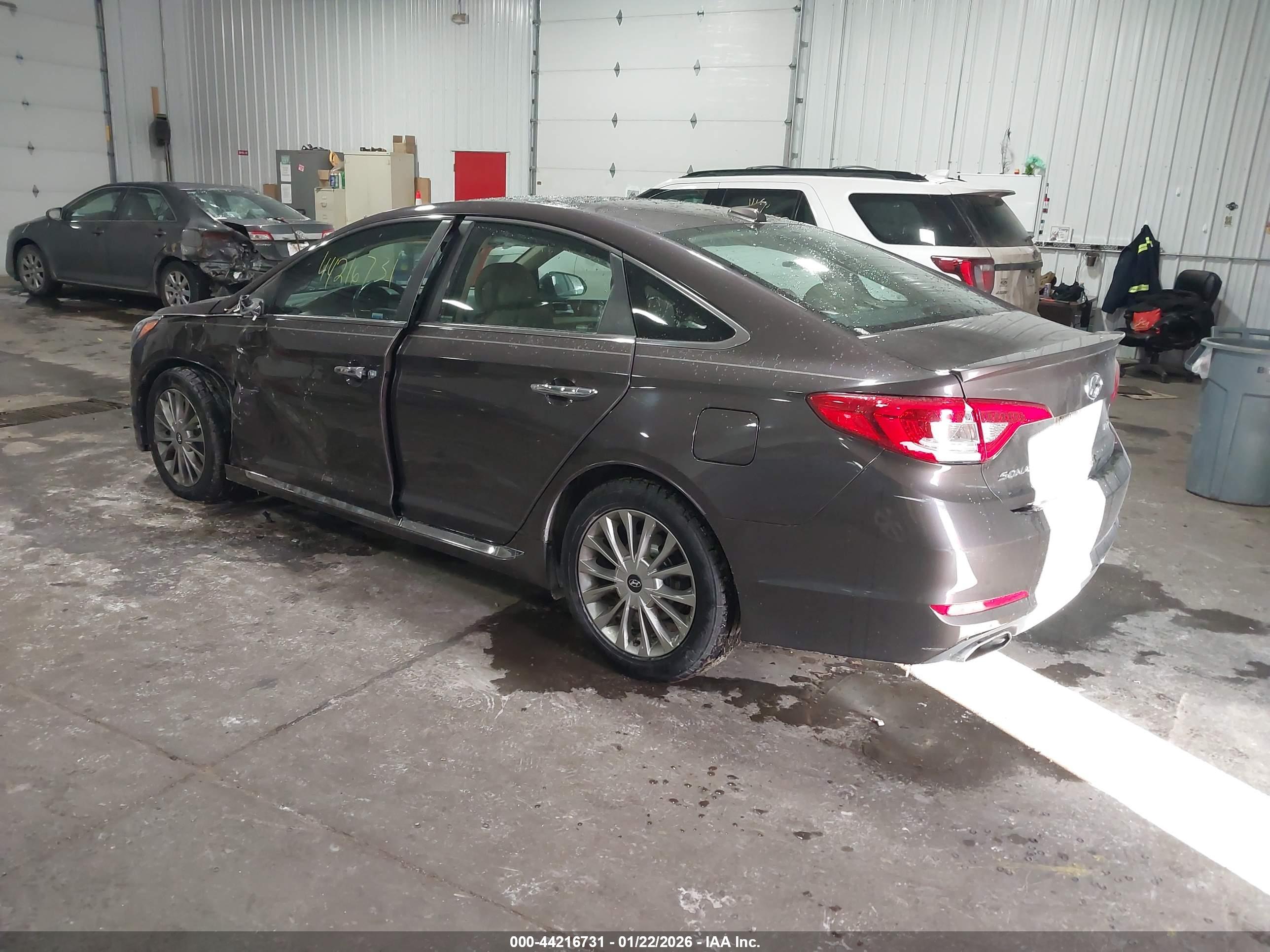 HYUNDAI SONATA image 3