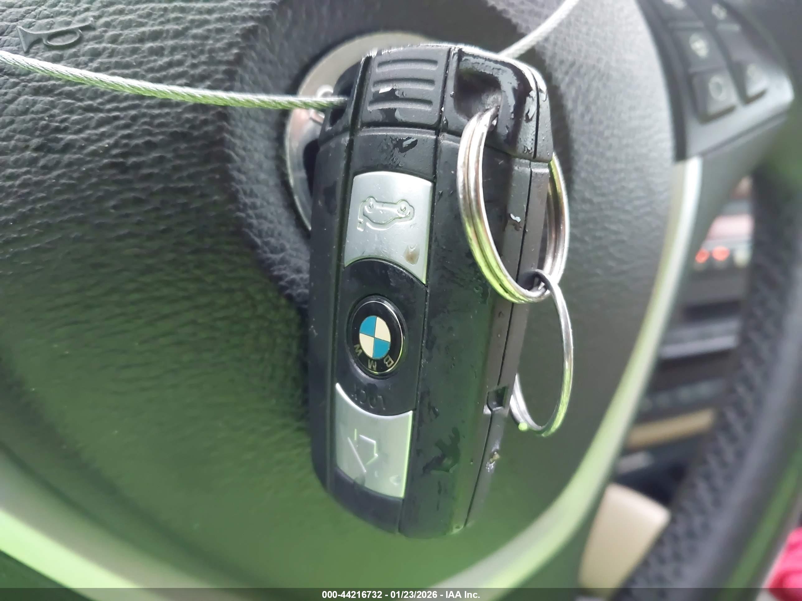 BMW X6 image 11