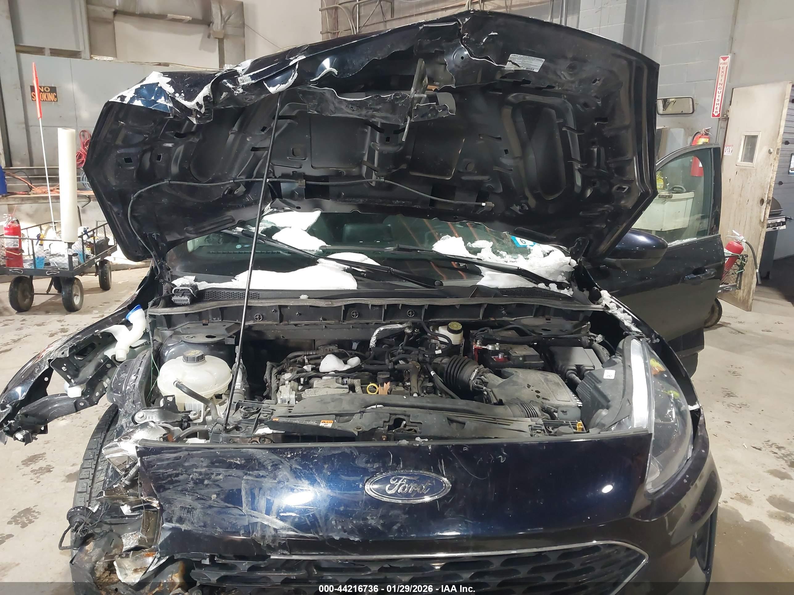 FORD ESCAPE image 10