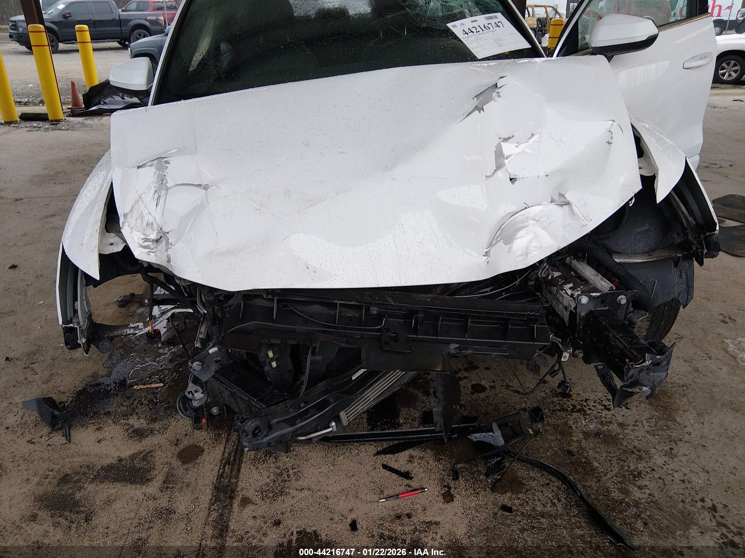 AUDI Q3 image 6
