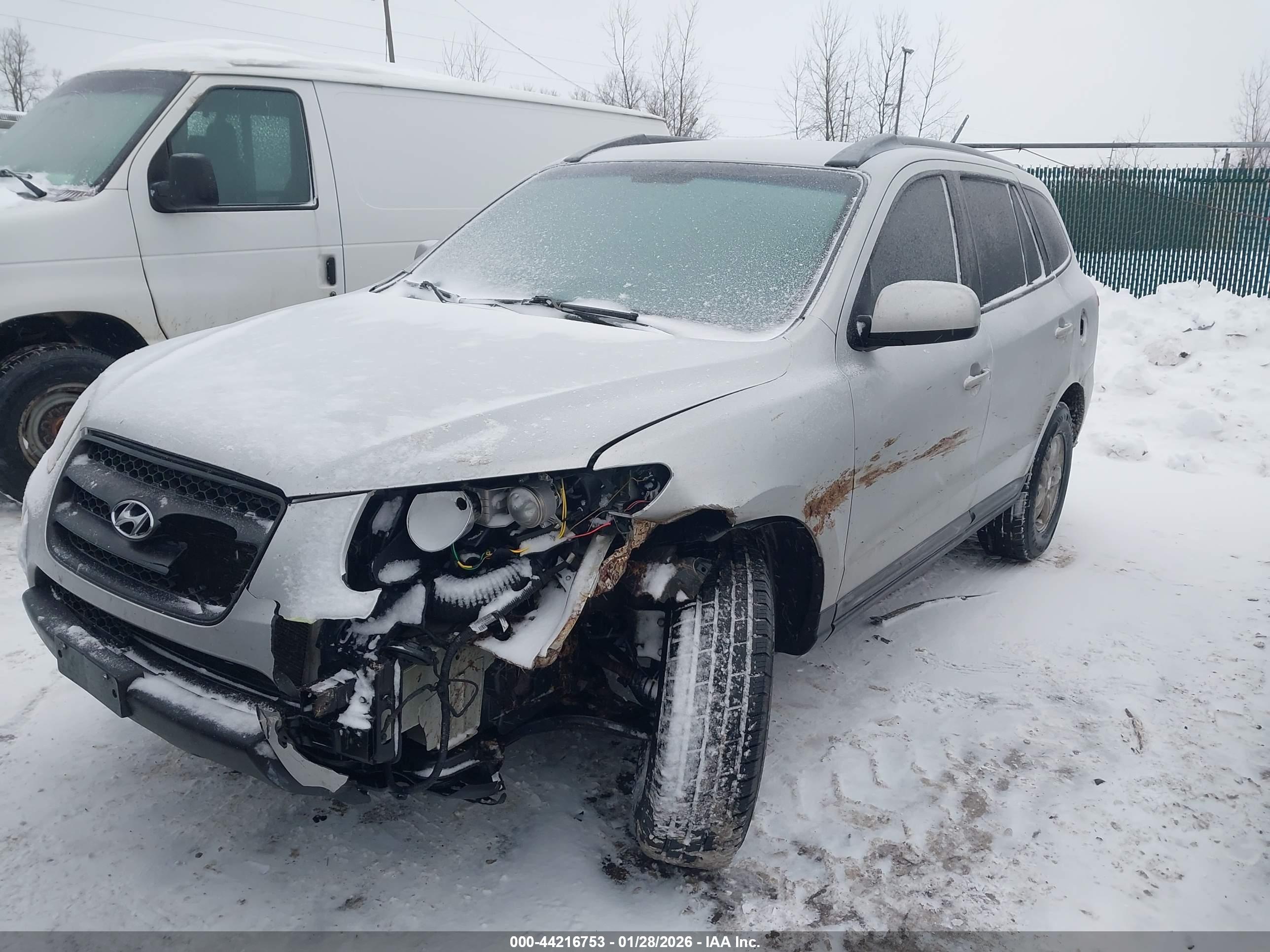 HYUNDAI SANTA image 2