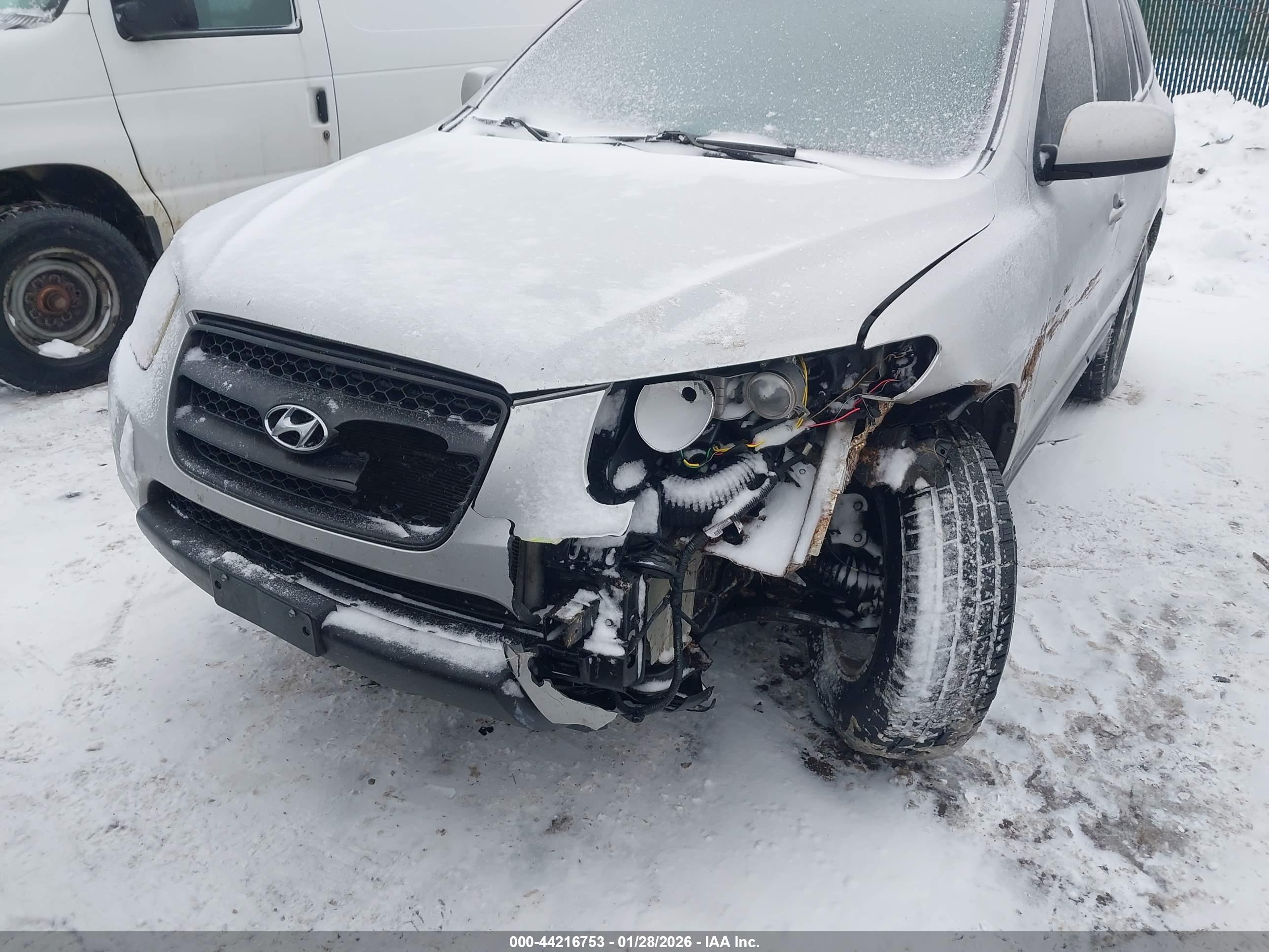 HYUNDAI SANTA image 6