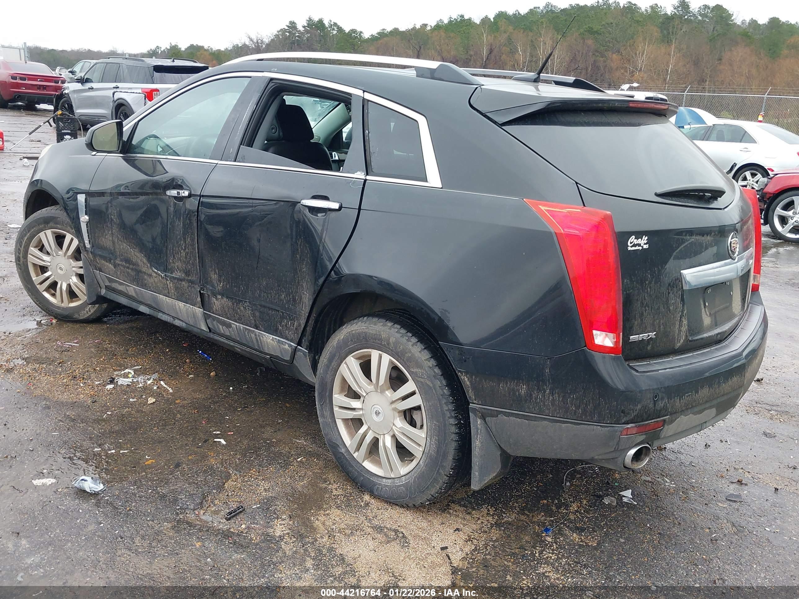 CADILLAC SRX image 3