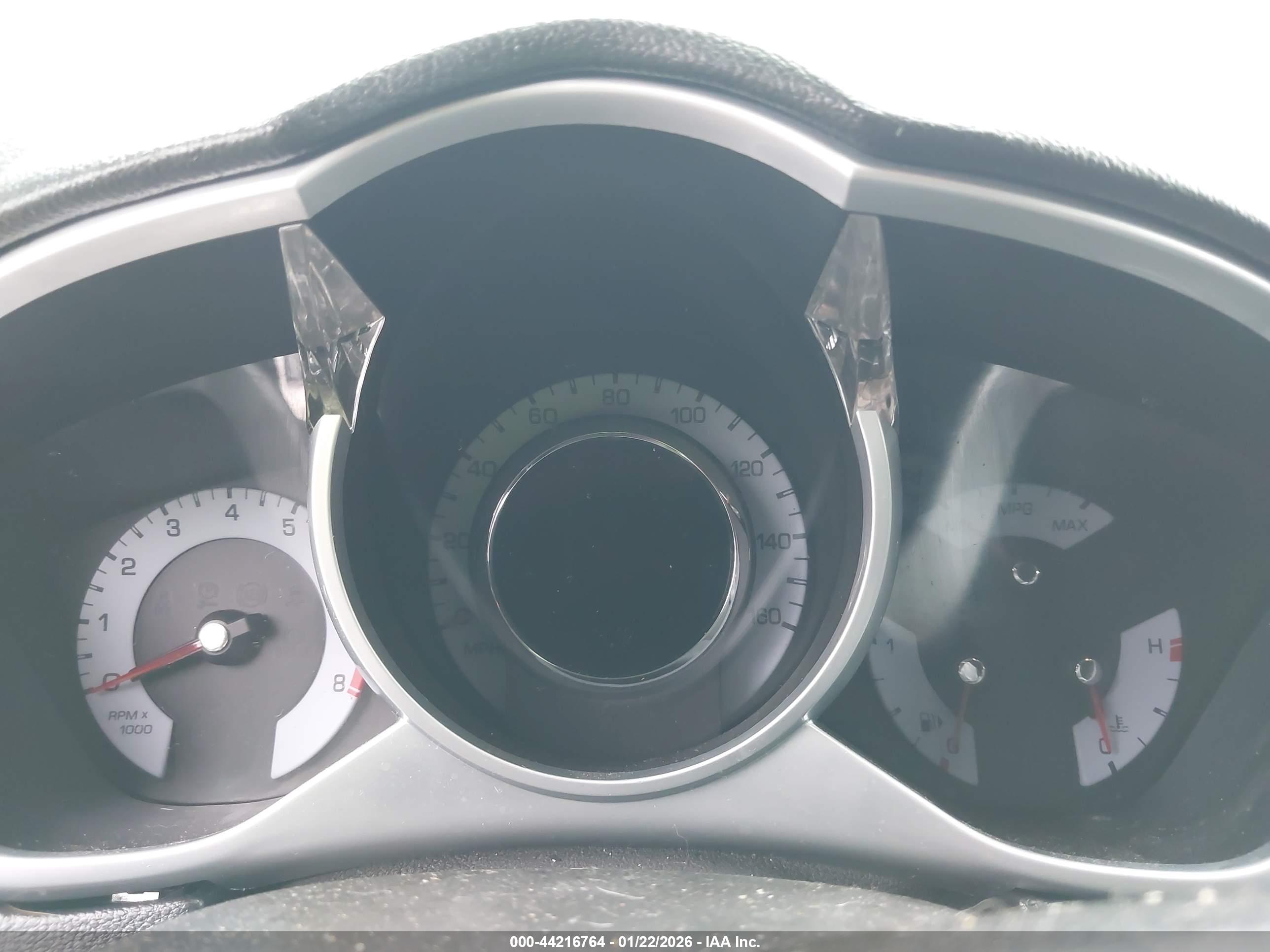CADILLAC SRX image 7