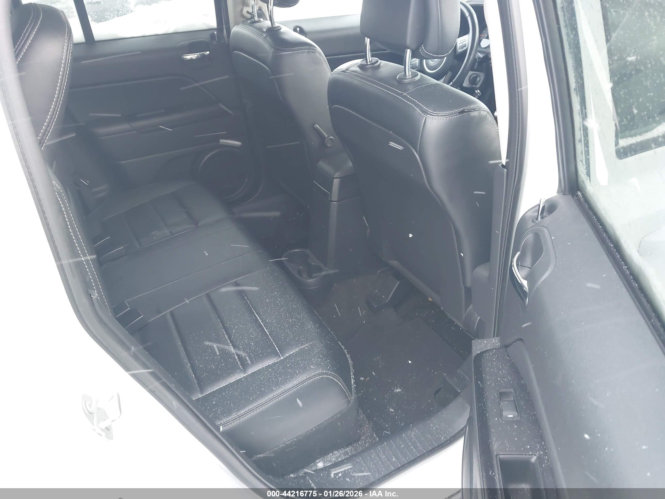 JEEP PATRIOT image 8