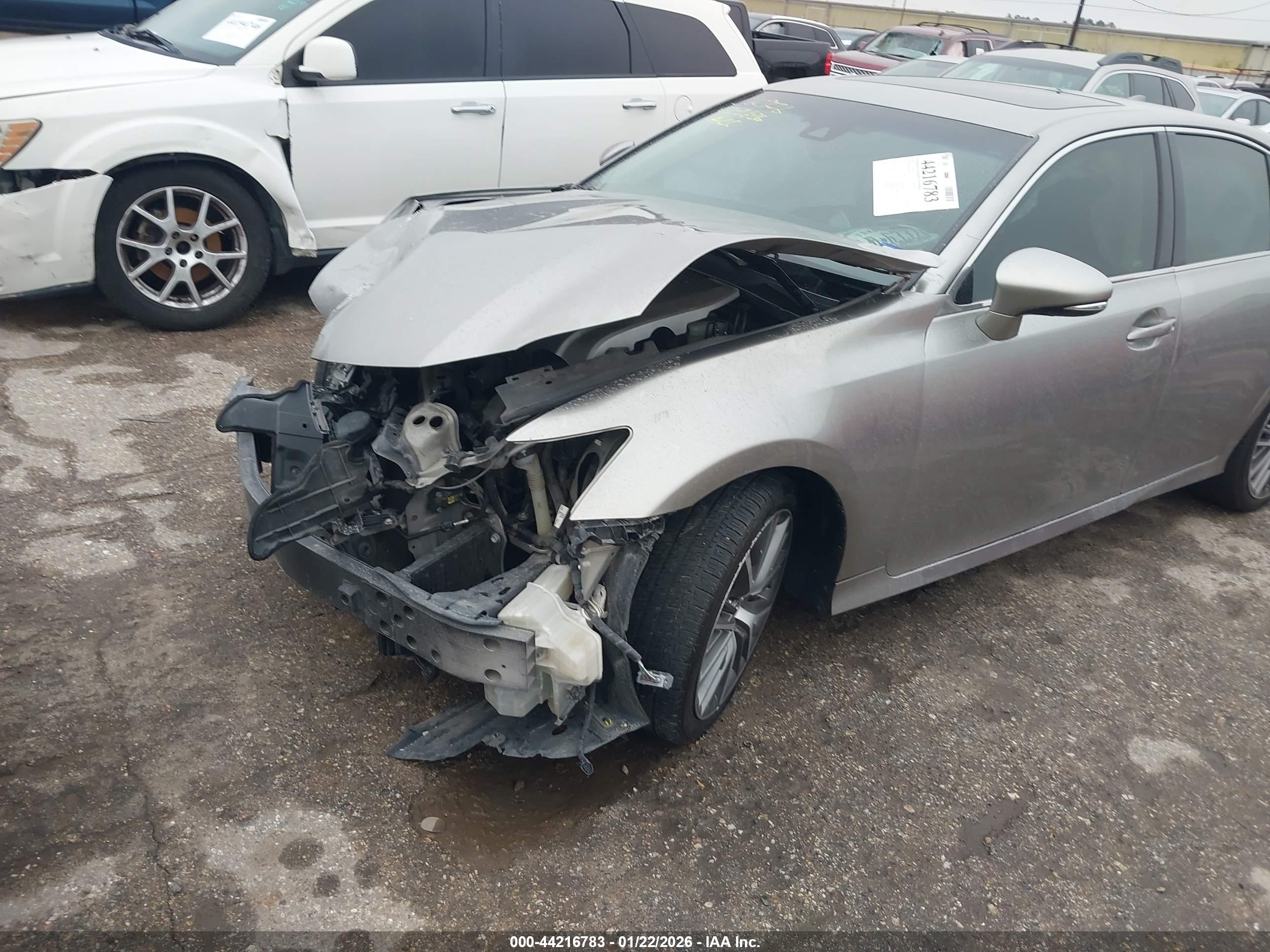 LEXUS GS image 6