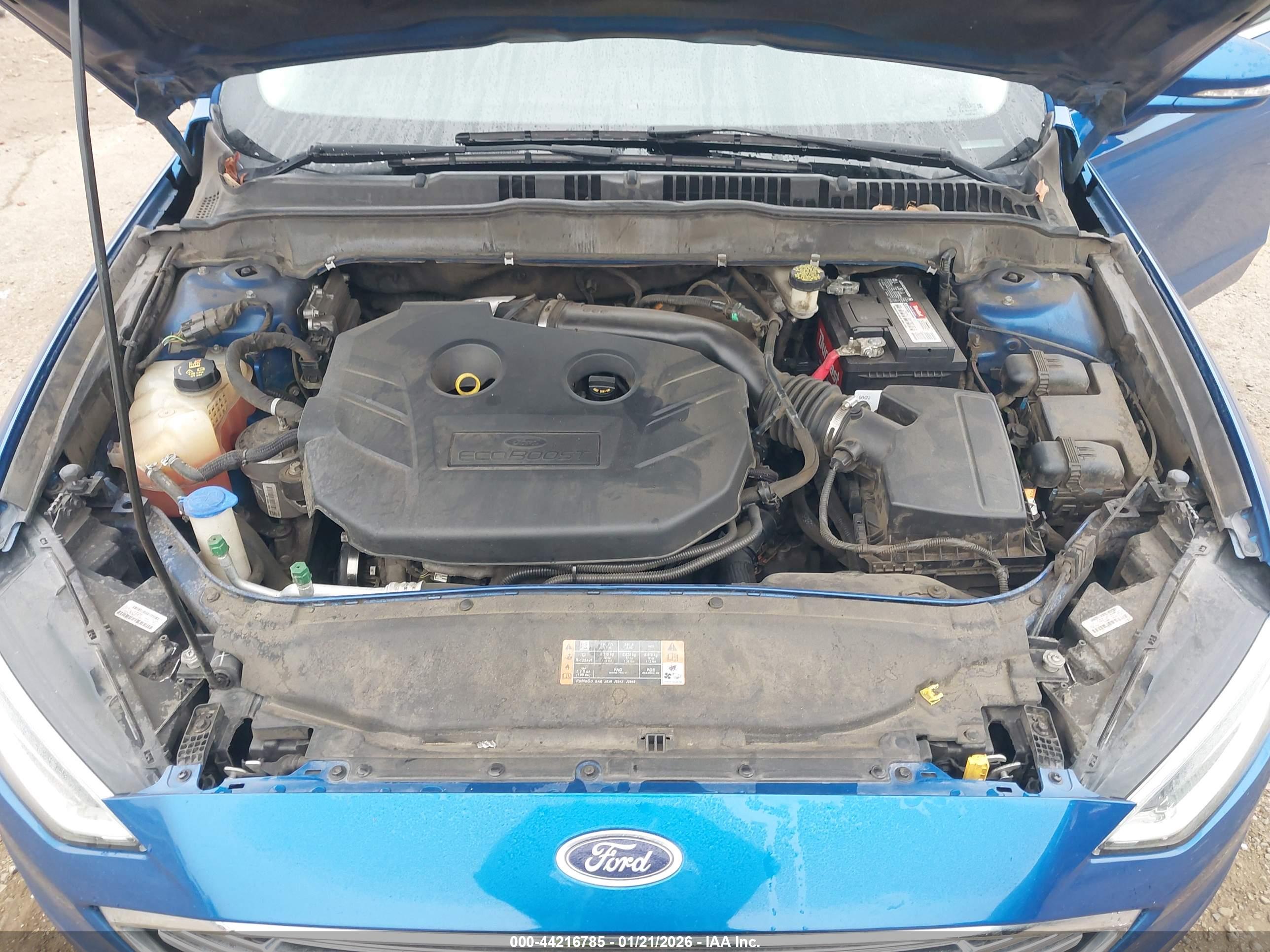 FORD FUSION image 10