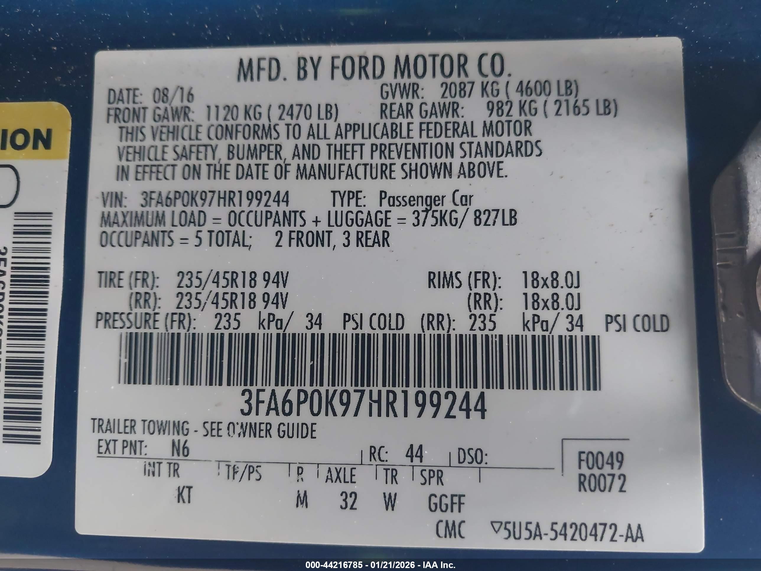 FORD FUSION image 9