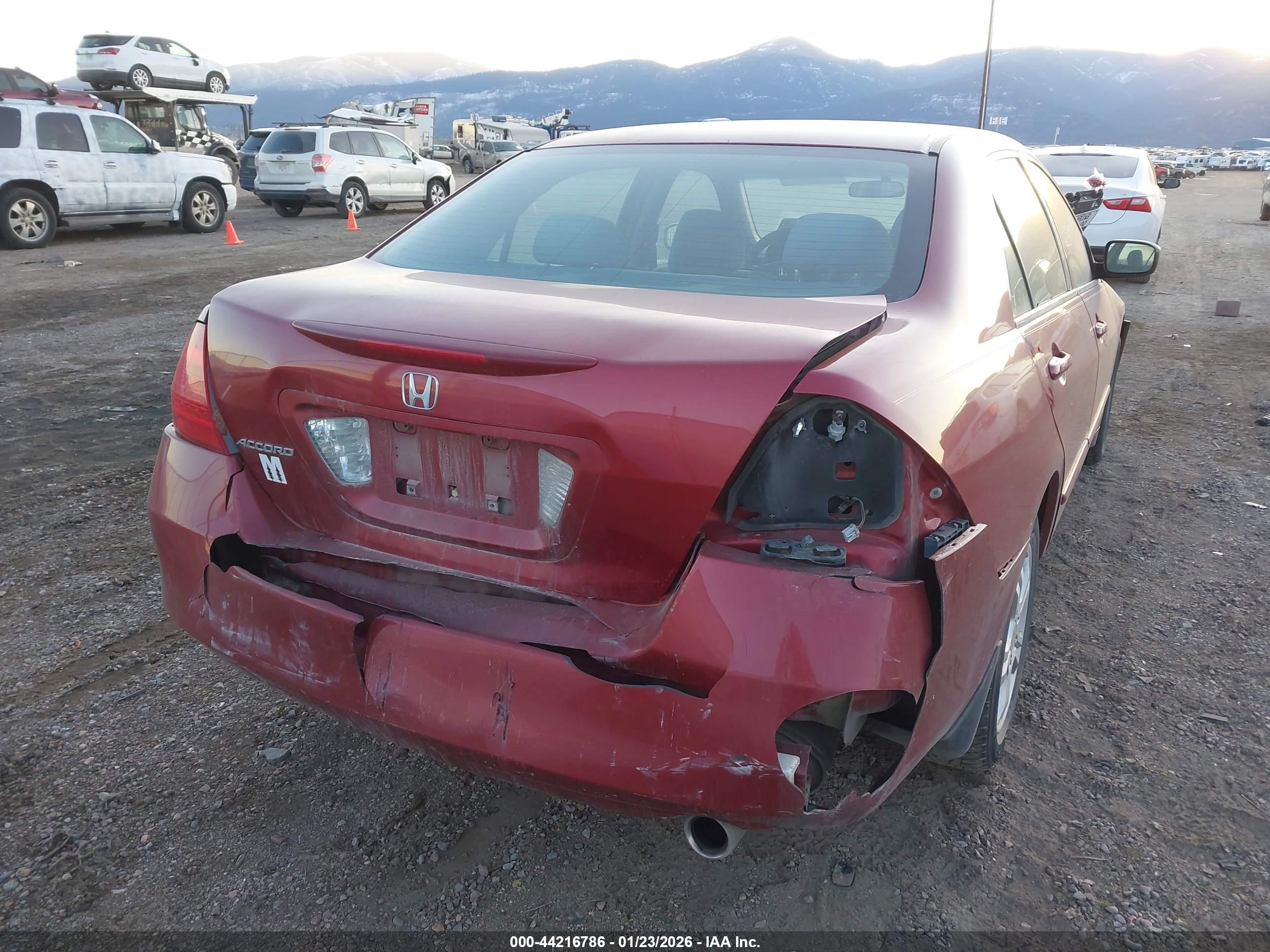 HONDA ACCORD image 6