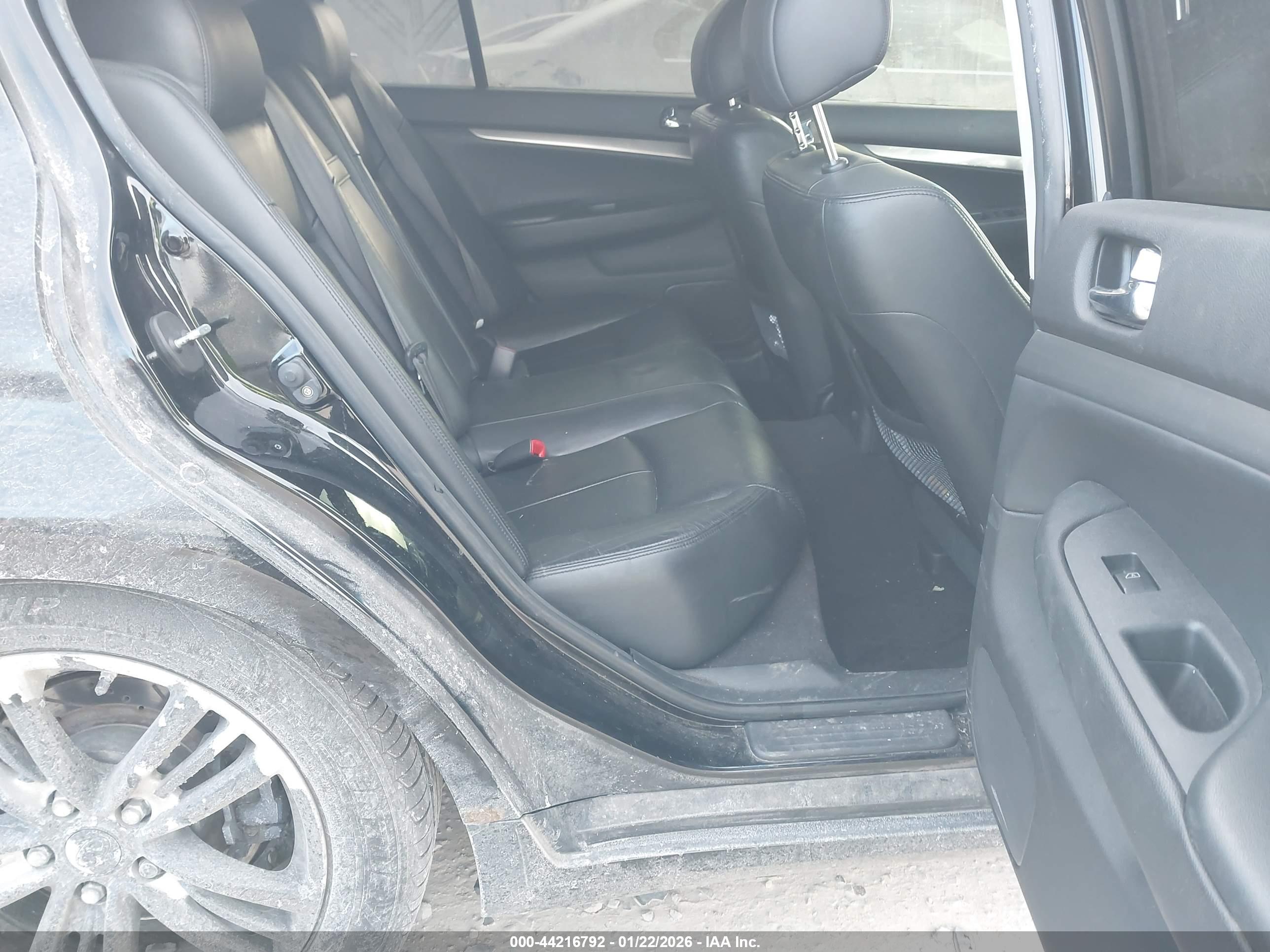 INFINITI G37X image 8