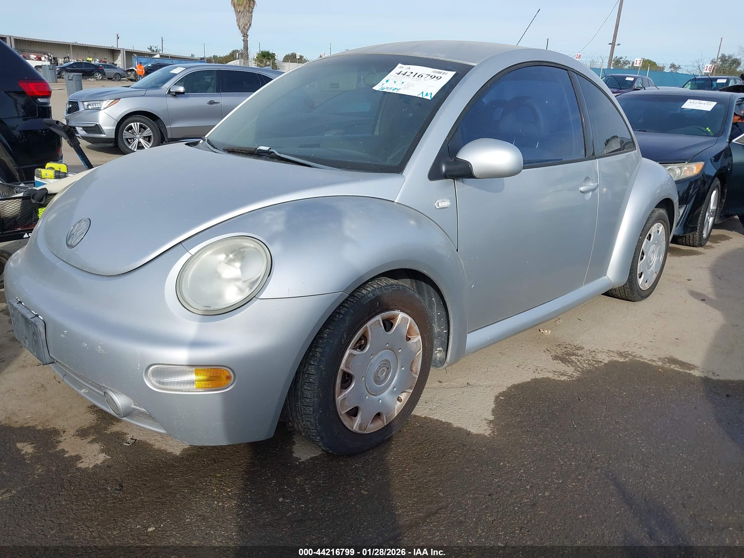 VOLKSWAGEN NEW image 2