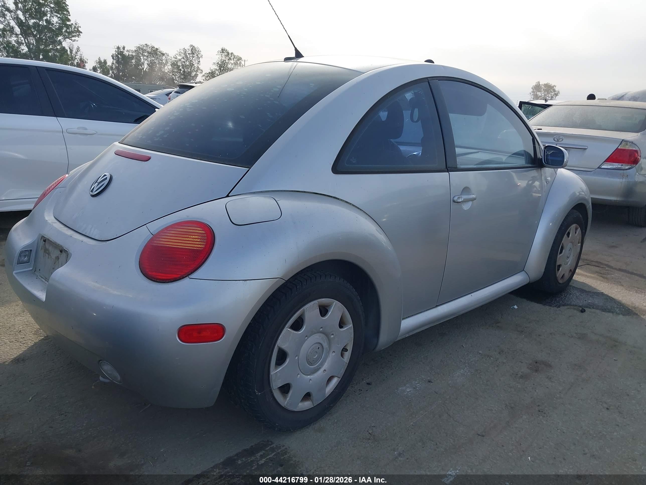 VOLKSWAGEN NEW image 4