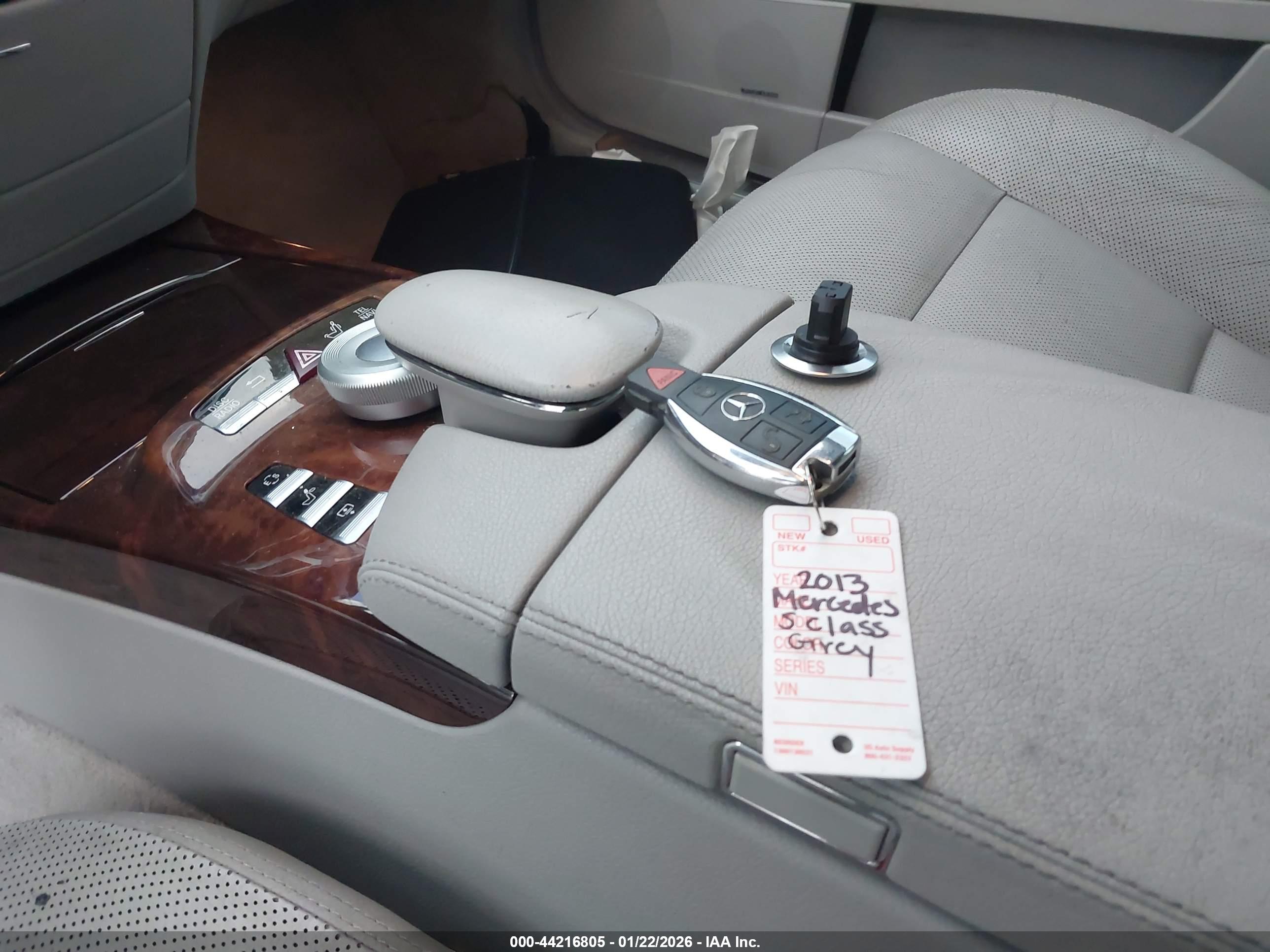 MERCEDES-BENZ S image 11