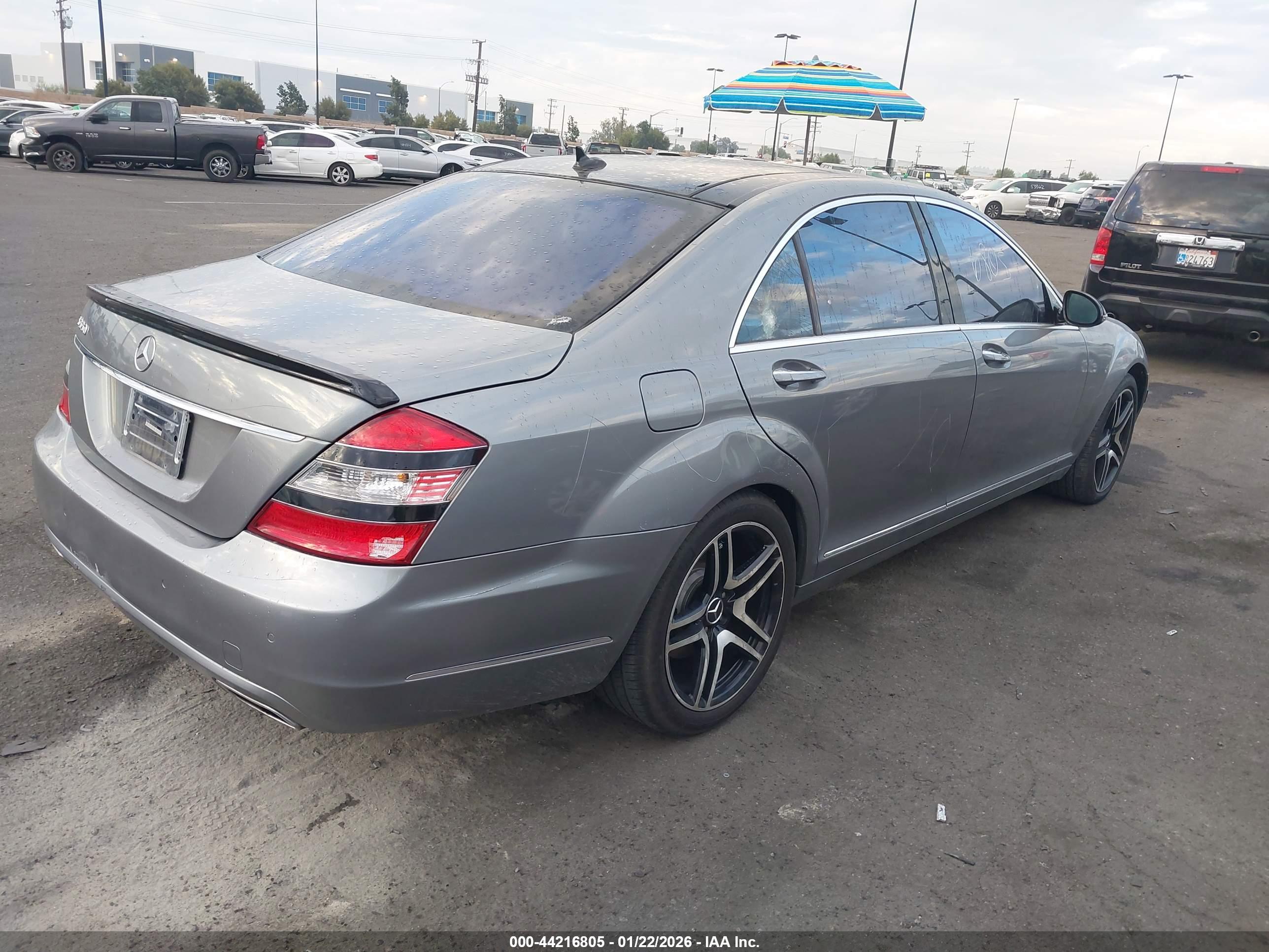 MERCEDES-BENZ S image 4