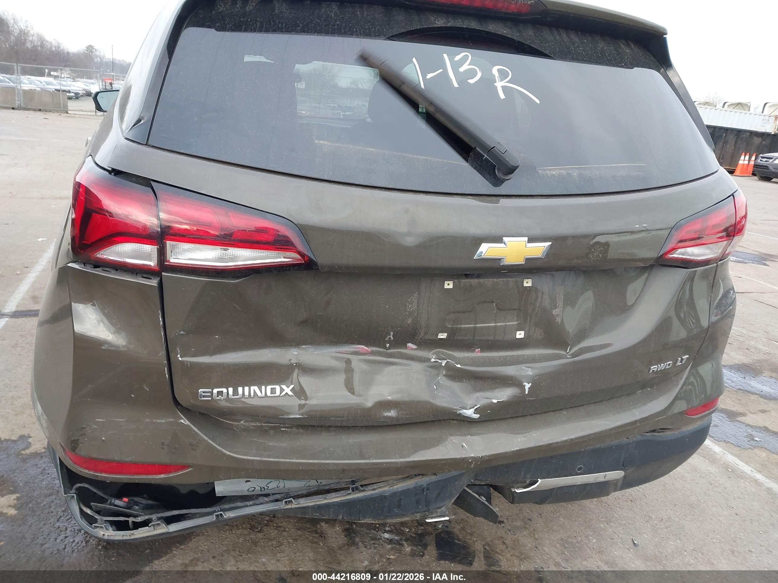 CHEVROLET EQUINOX image 6