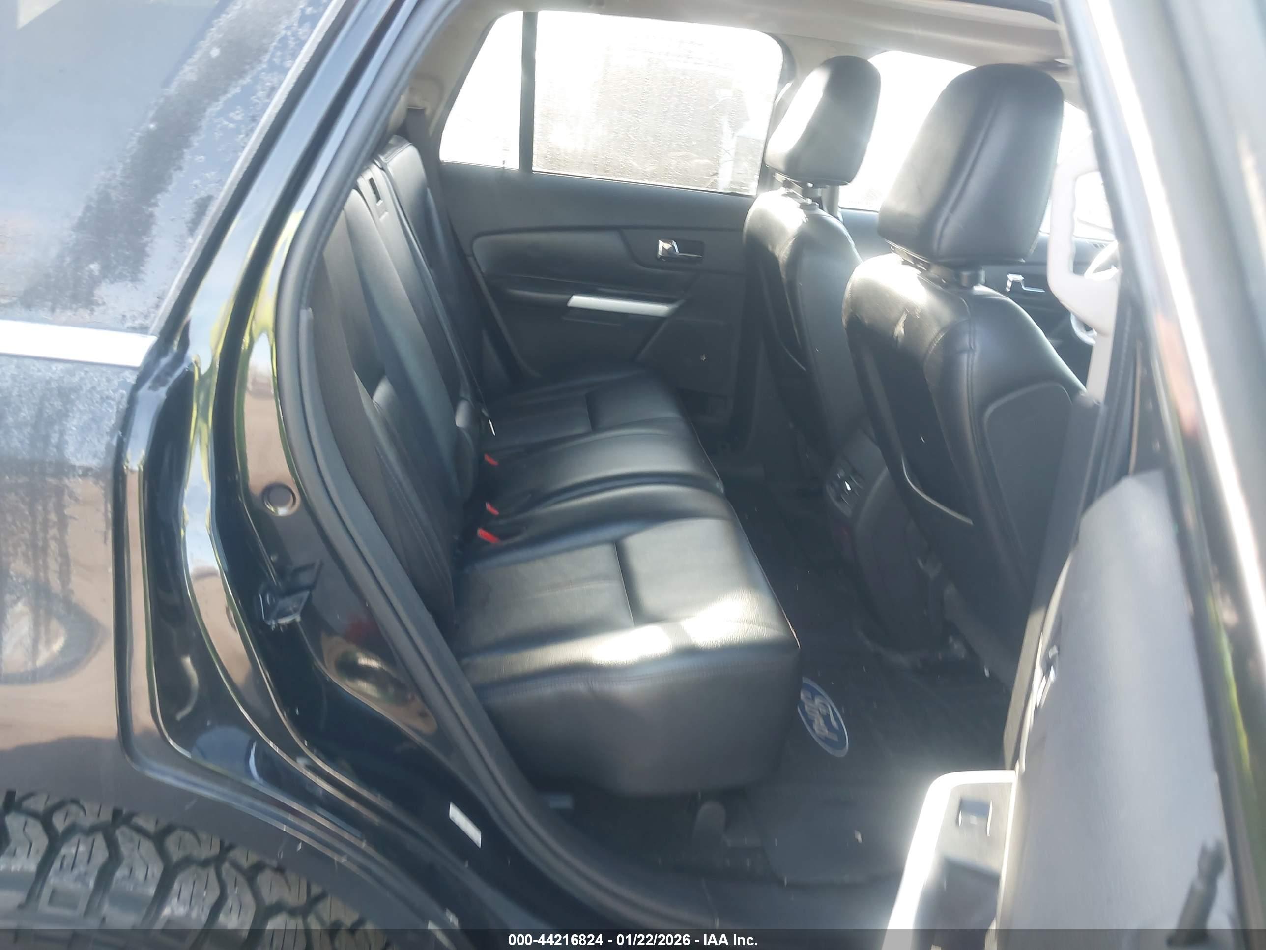 FORD EDGE image 8