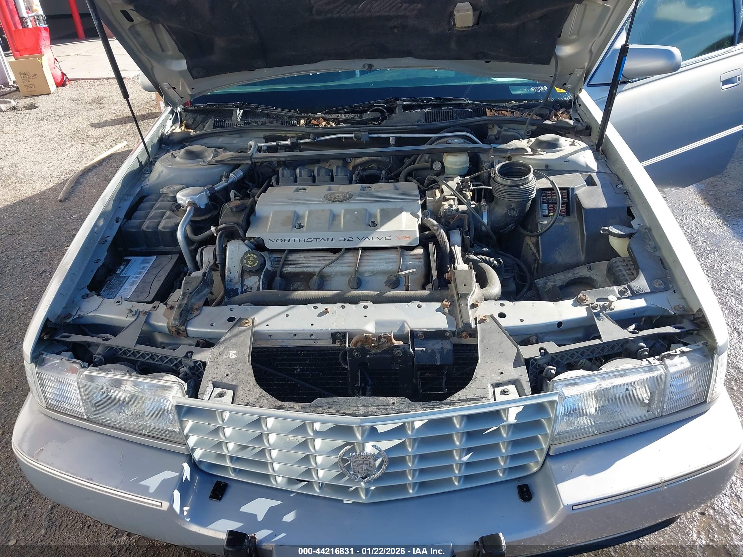 CADILLAC SEVILLE image 10