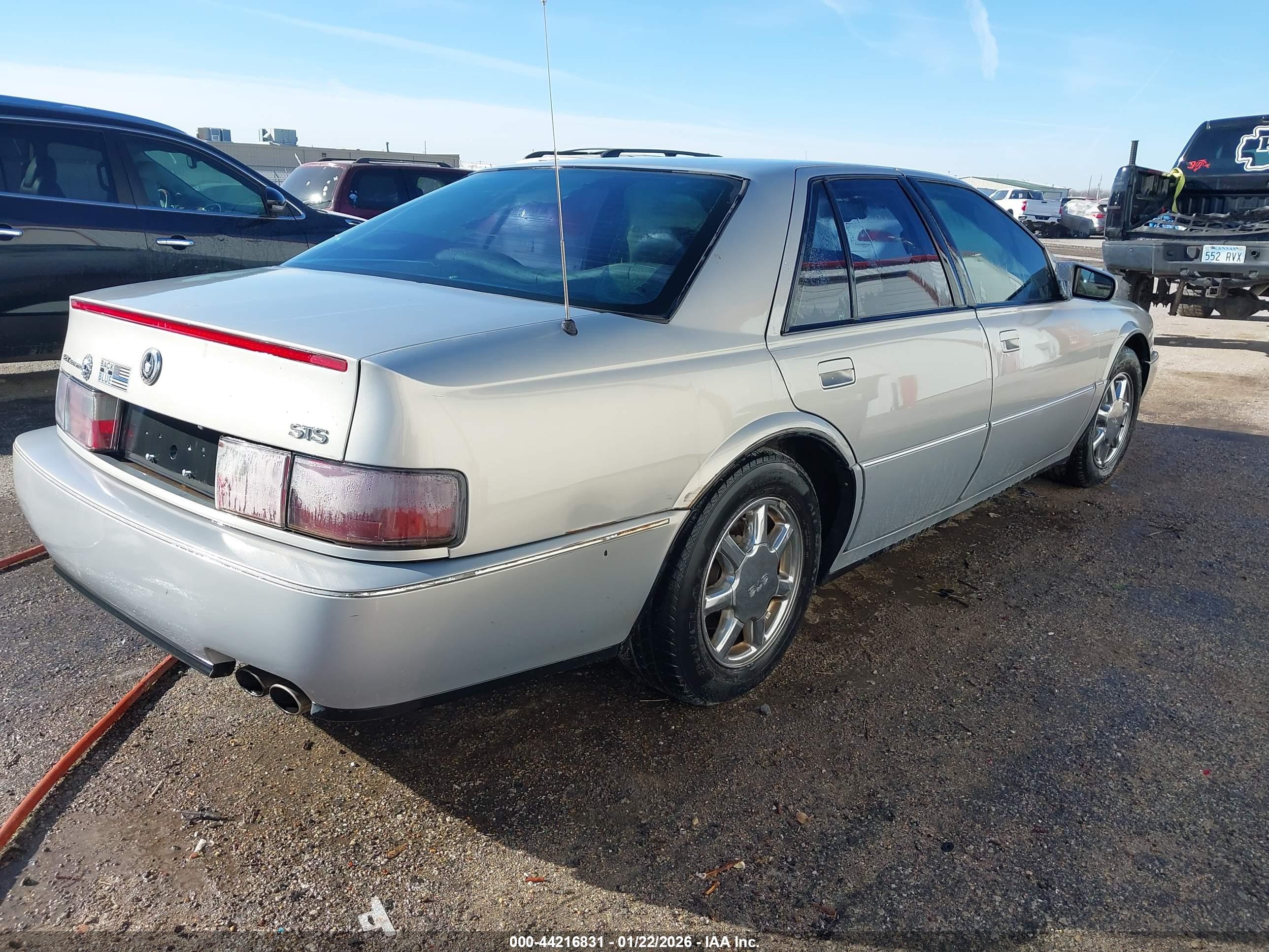 CADILLAC SEVILLE image 4