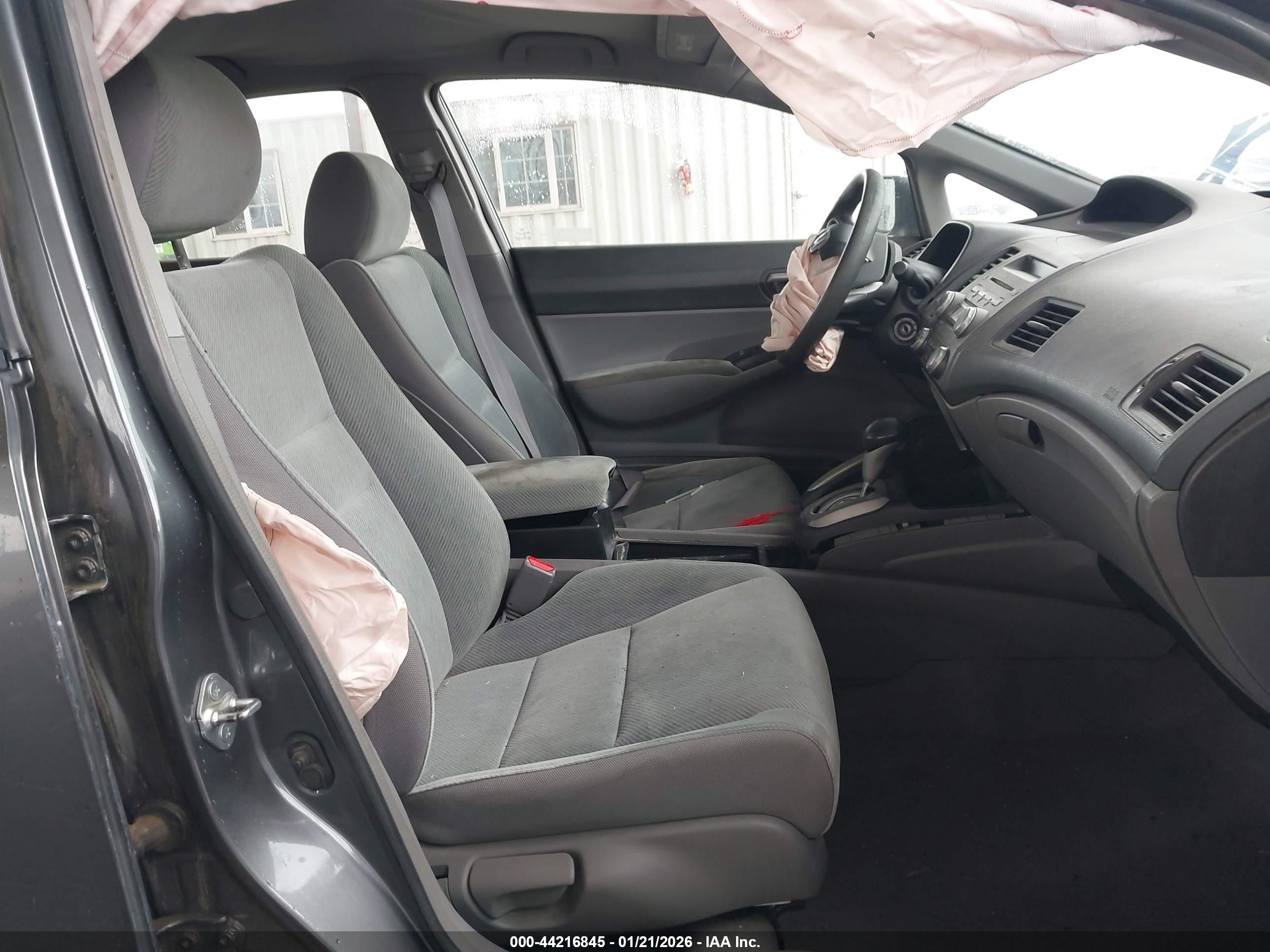 HONDA CIVIC image 5