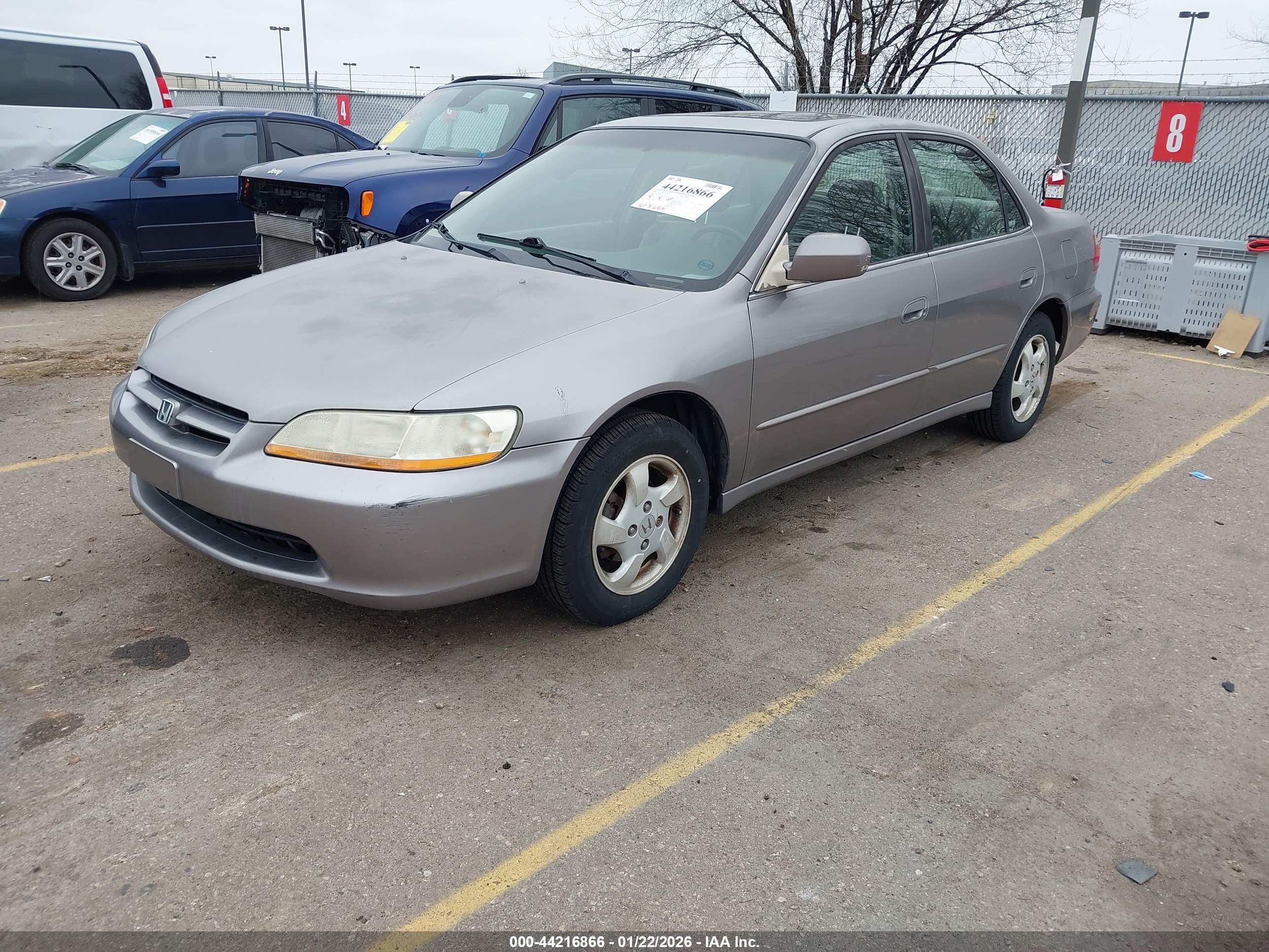 HONDA ACCORD image 2