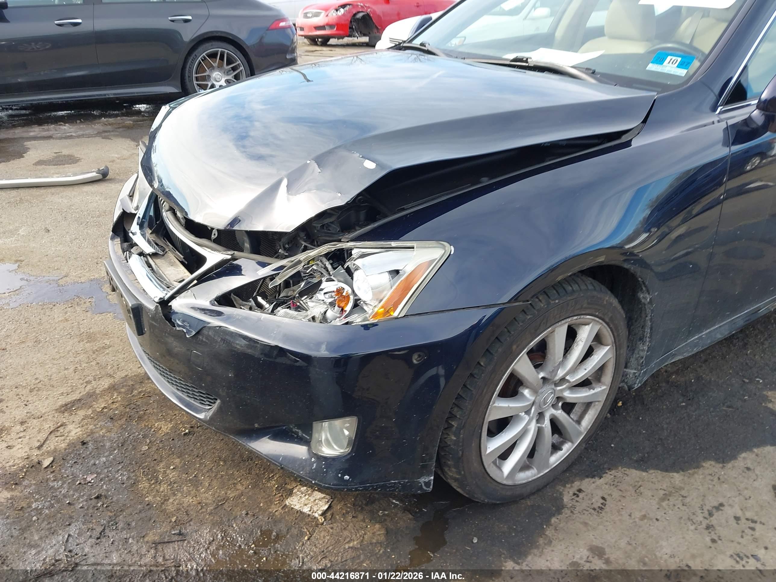 LEXUS IS image 6