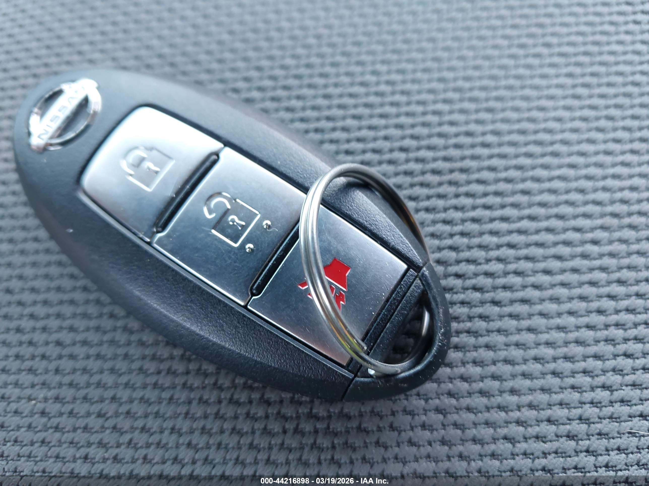 NISSAN JUKE image 11