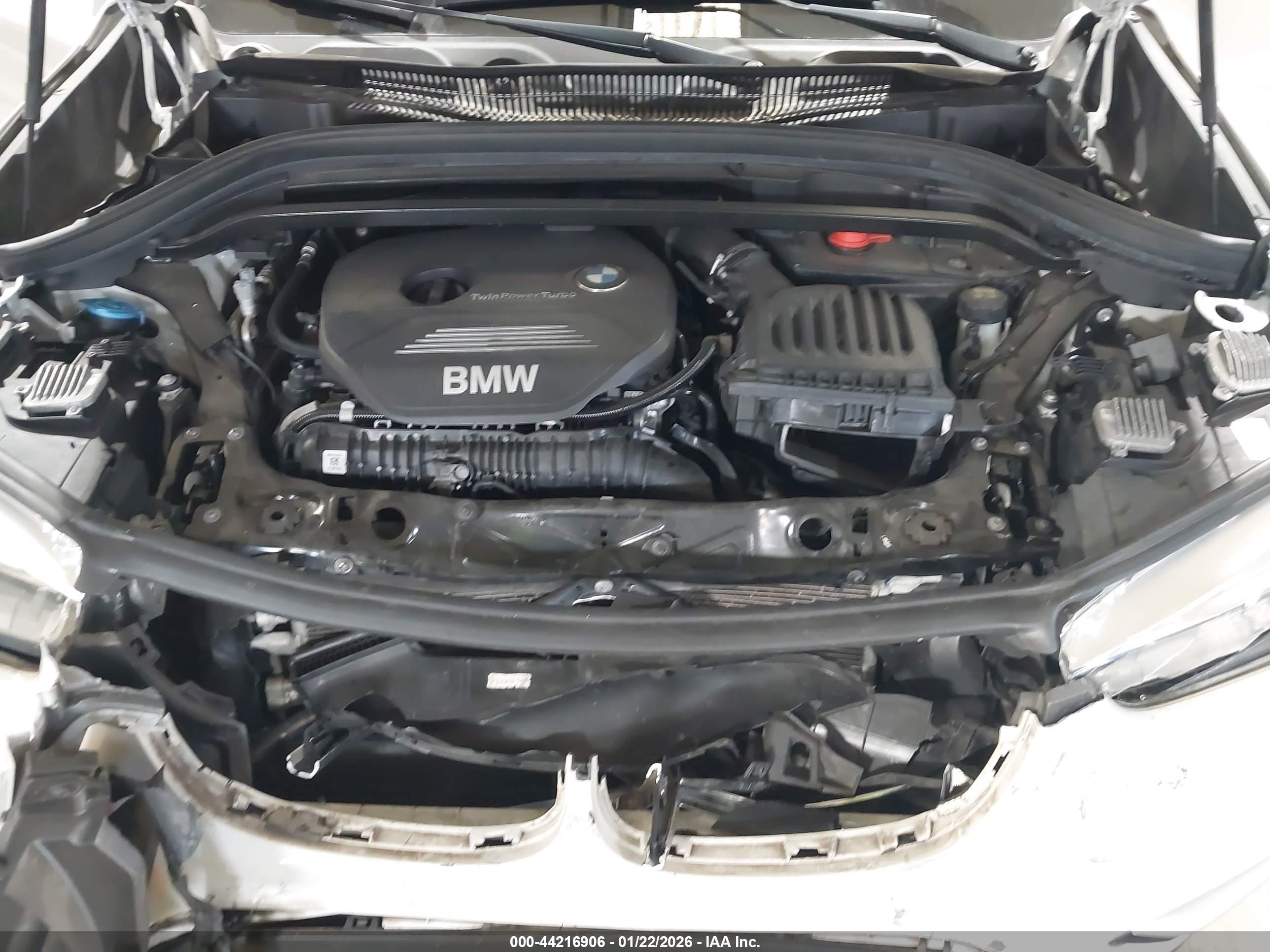 BMW X1 image 10