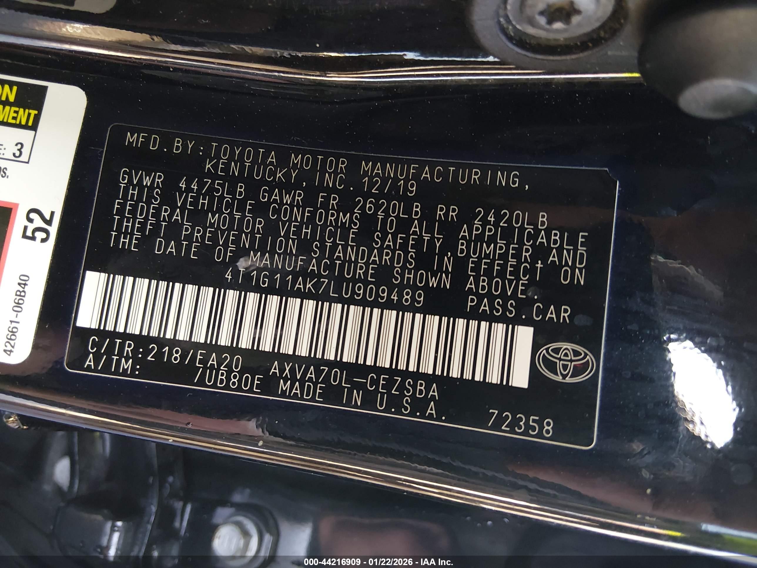 TOYOTA CAMRY image 9