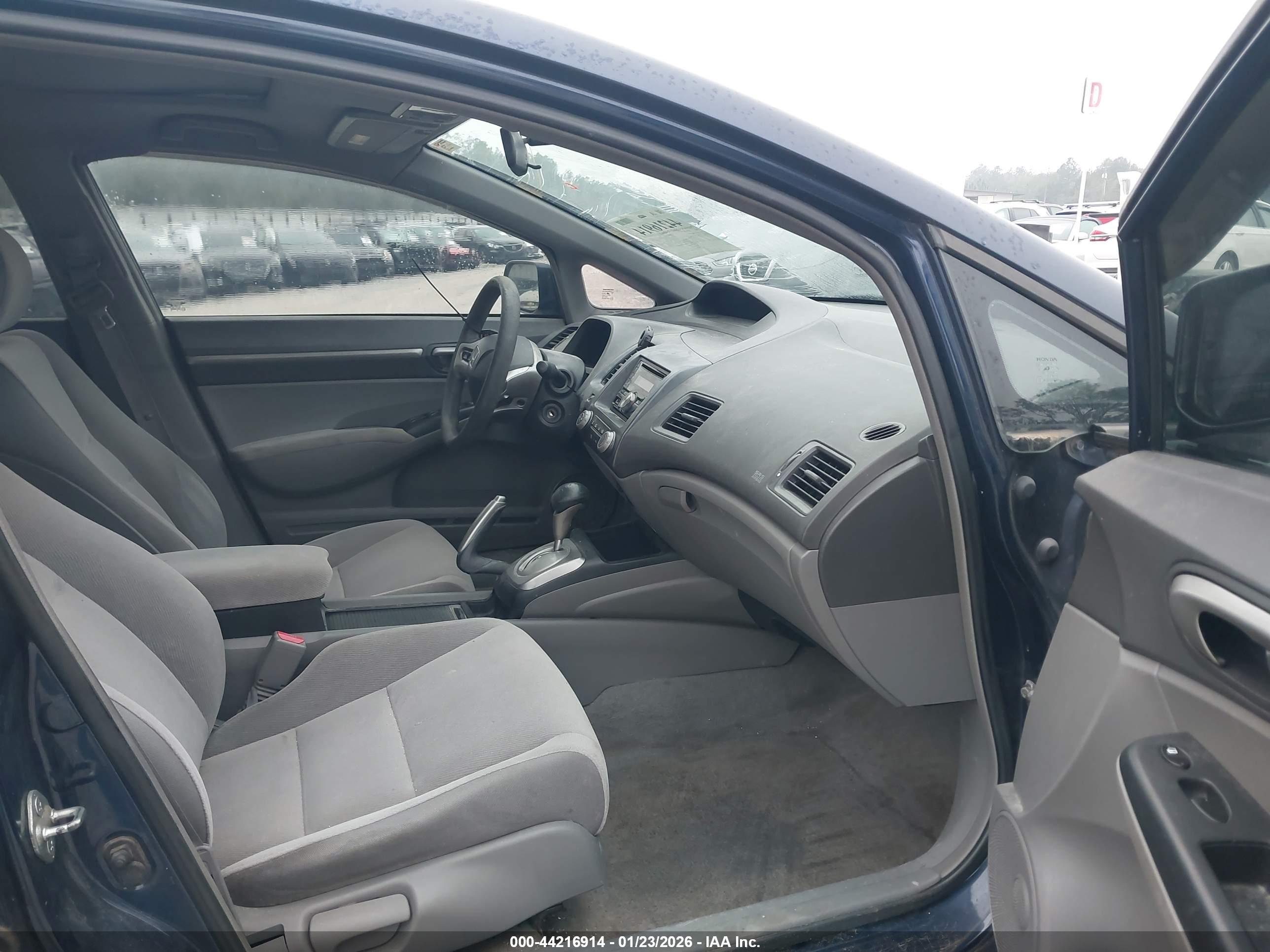 HONDA CIVIC image 5