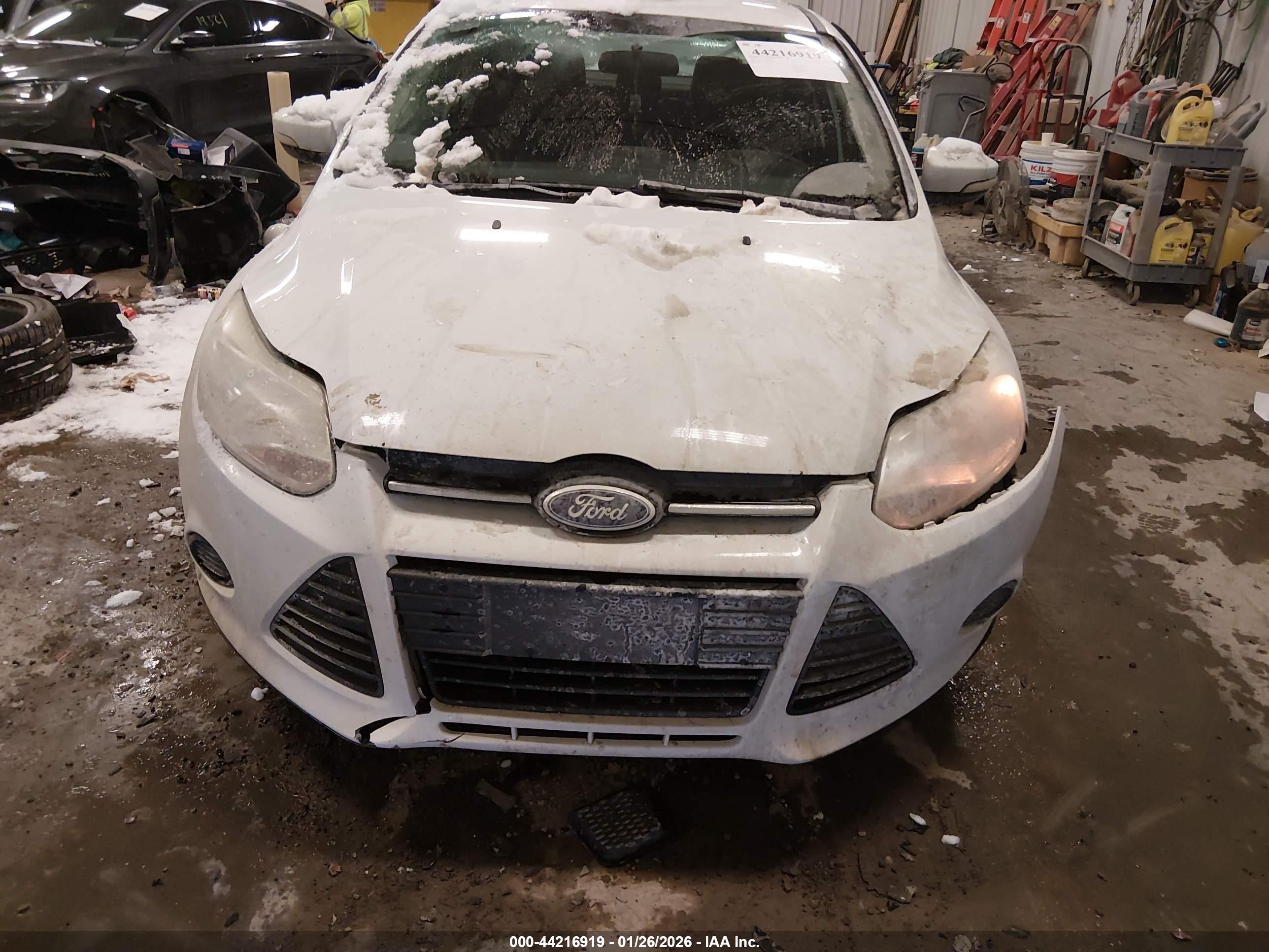 FORD FOCUS image 6