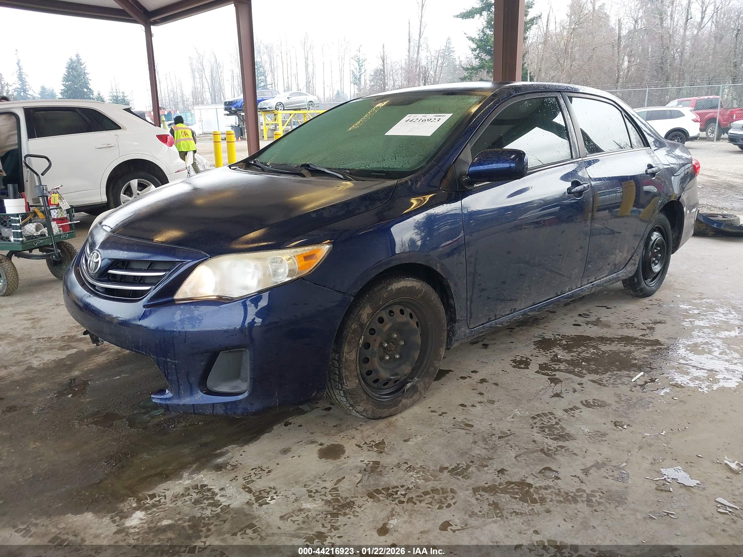 TOYOTA COROLLA image 2