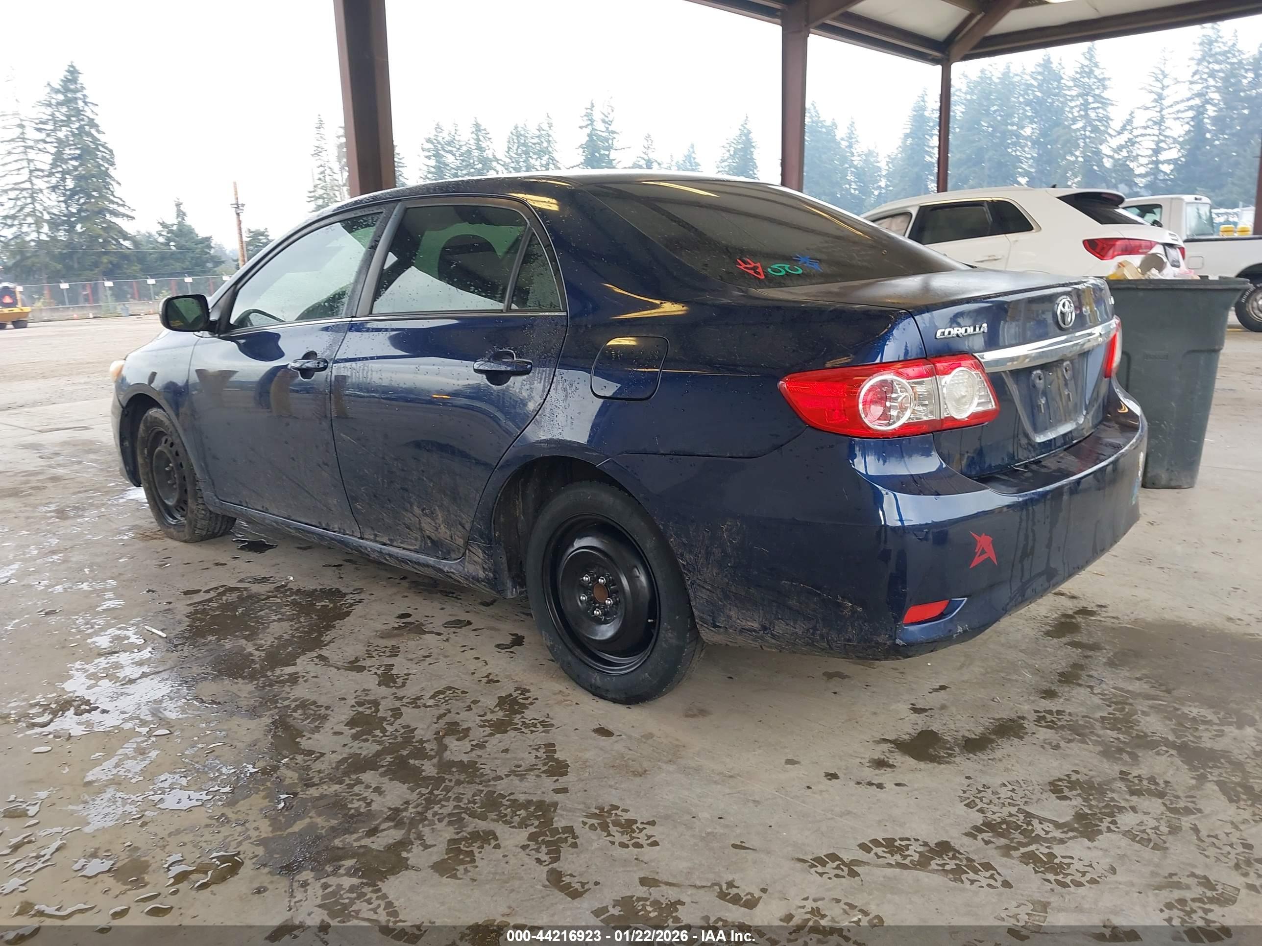 TOYOTA COROLLA image 3