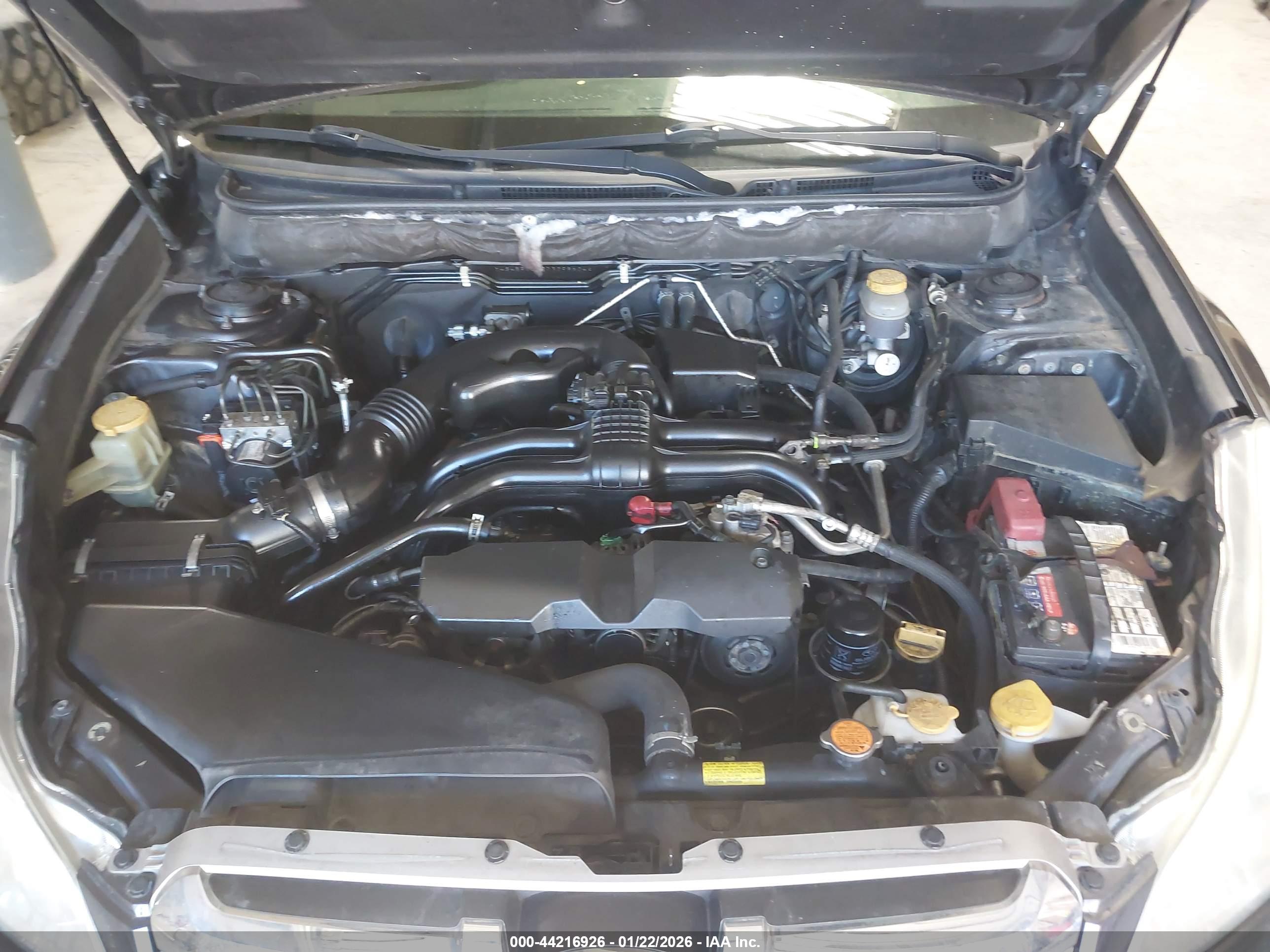SUBARU OUTBACK image 10