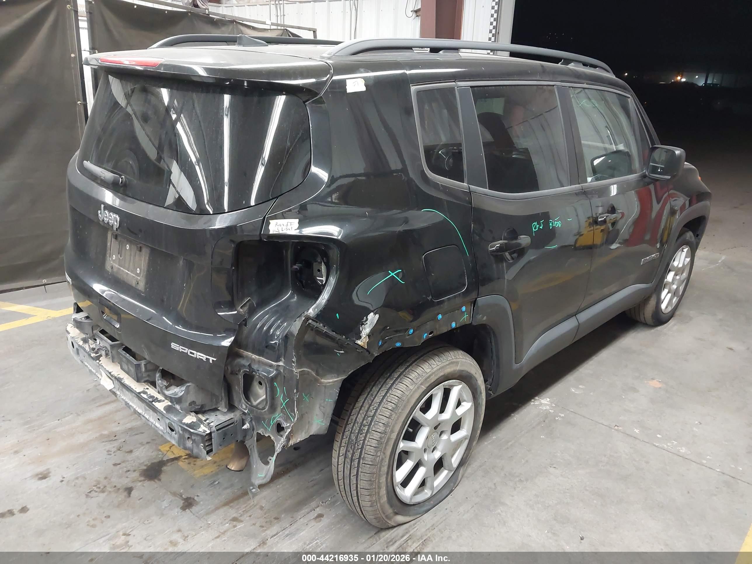 JEEP RENEGADE image 4