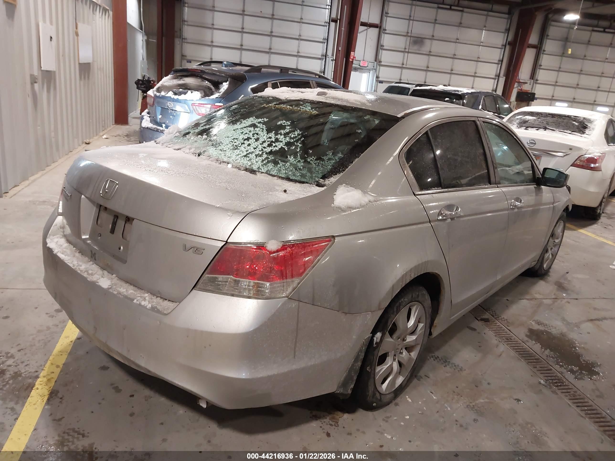 HONDA ACCORD image 4