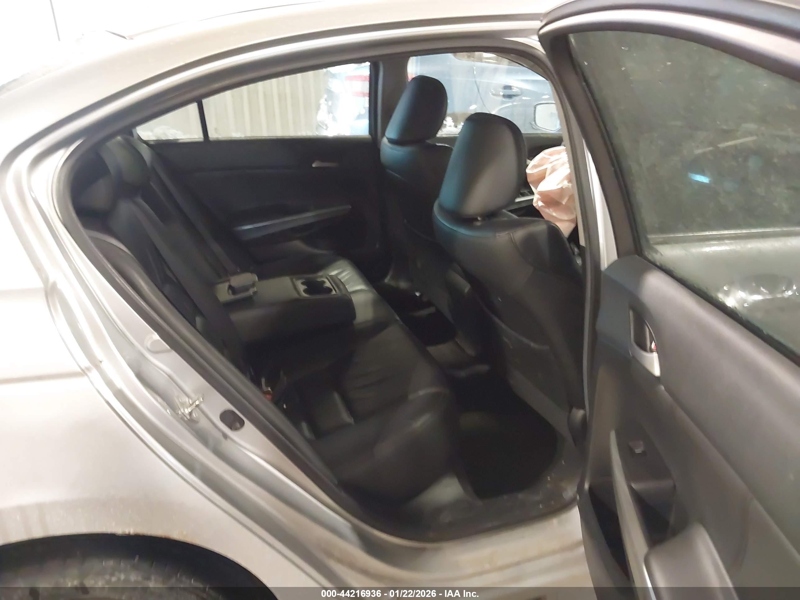 HONDA ACCORD image 8