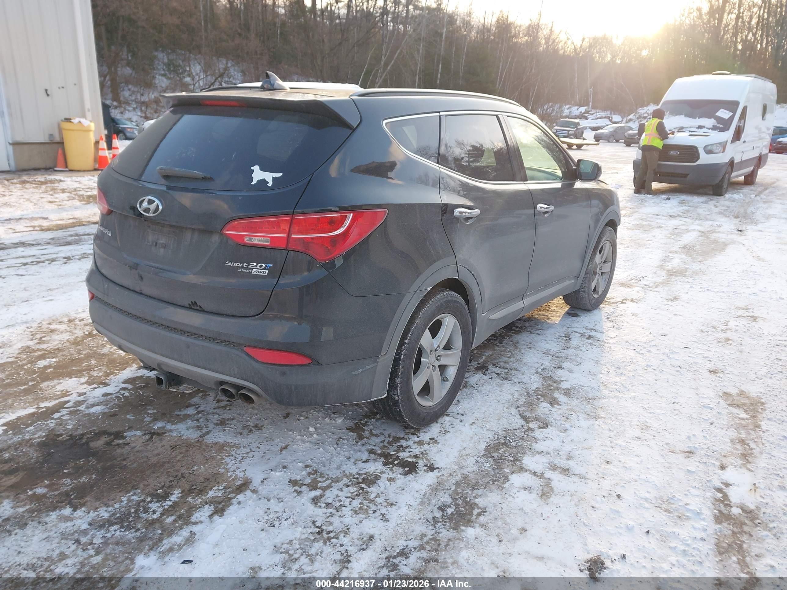 HYUNDAI SANTA image 4