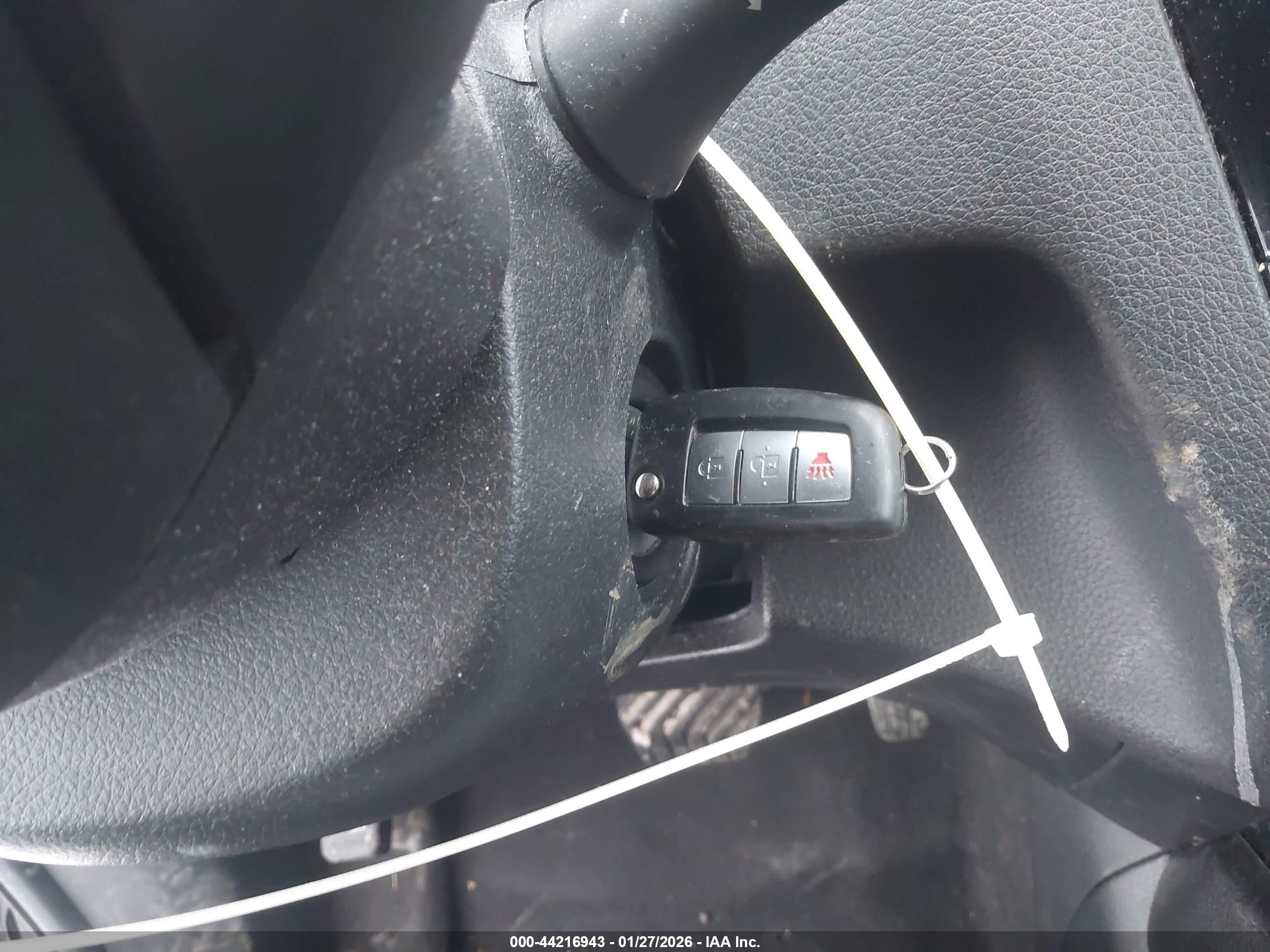 NISSAN ROGUE image 11