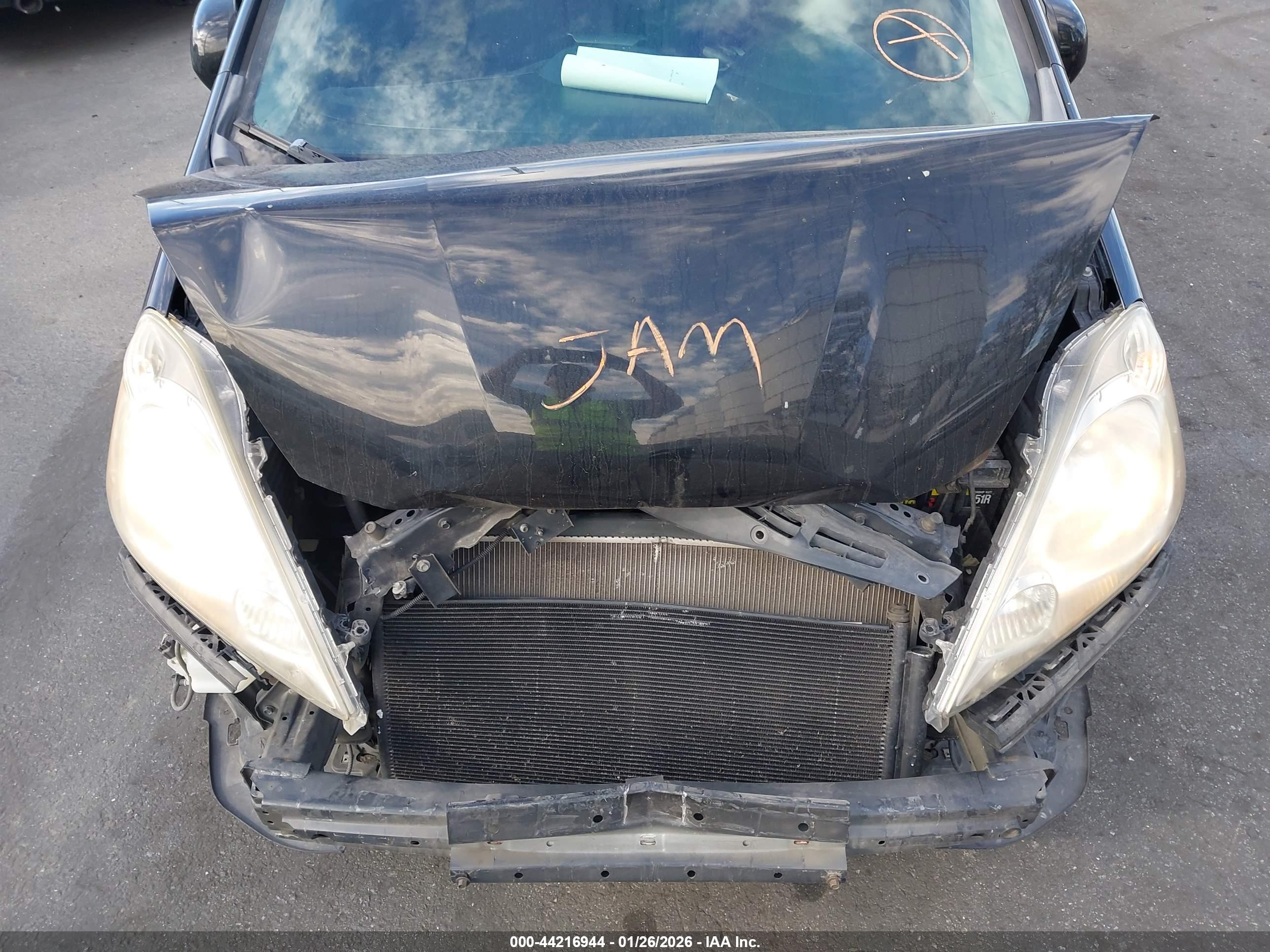 HONDA FIT image 10