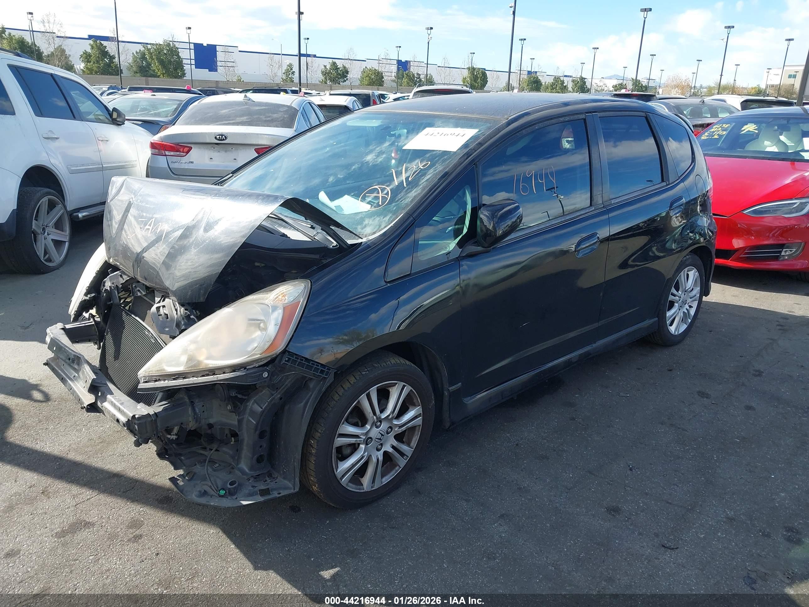 HONDA FIT image 2