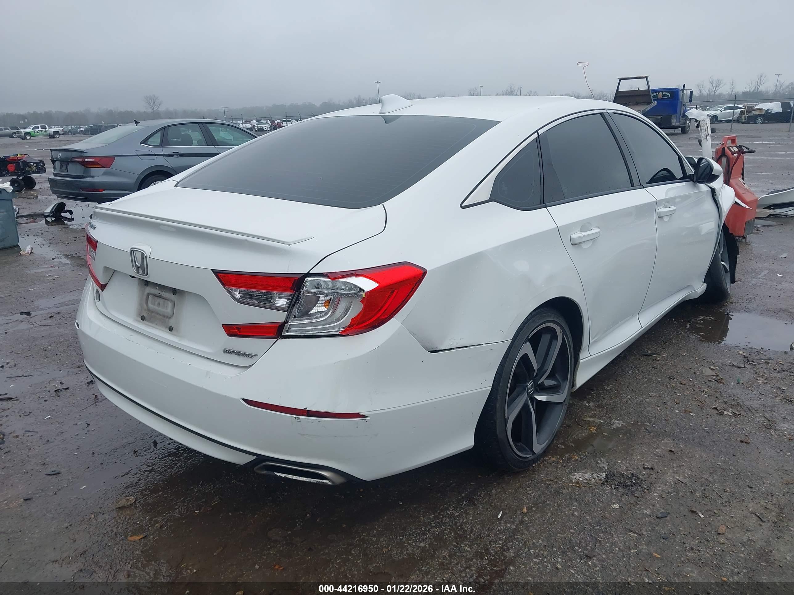 HONDA ACCORD image 4