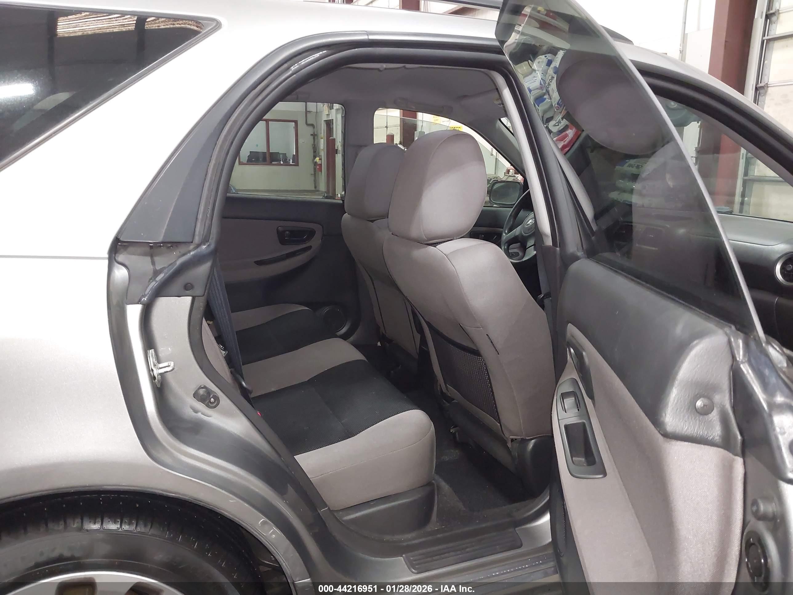 SUBARU IMPREZA image 8