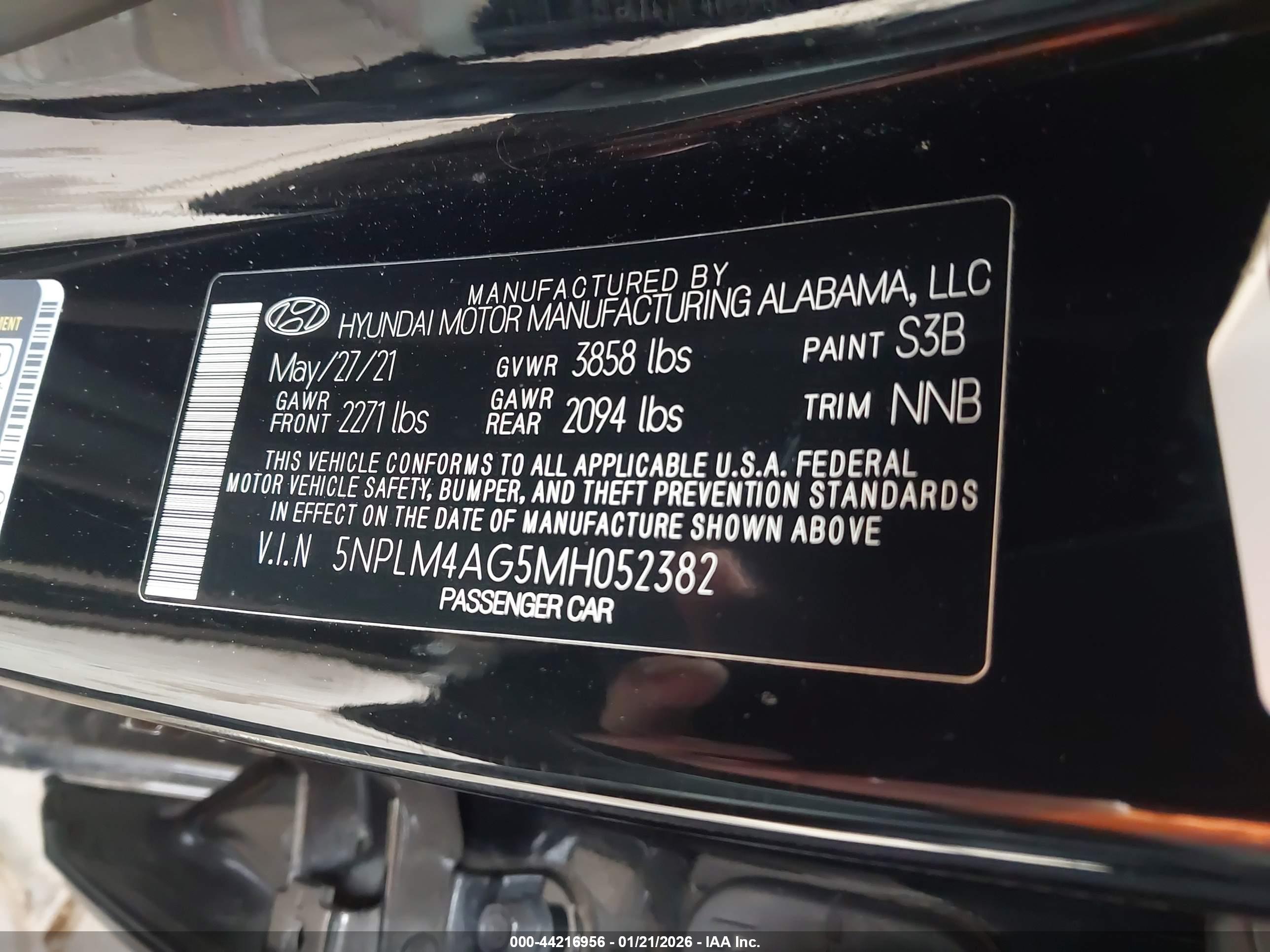 HYUNDAI ELANTRA image 9
