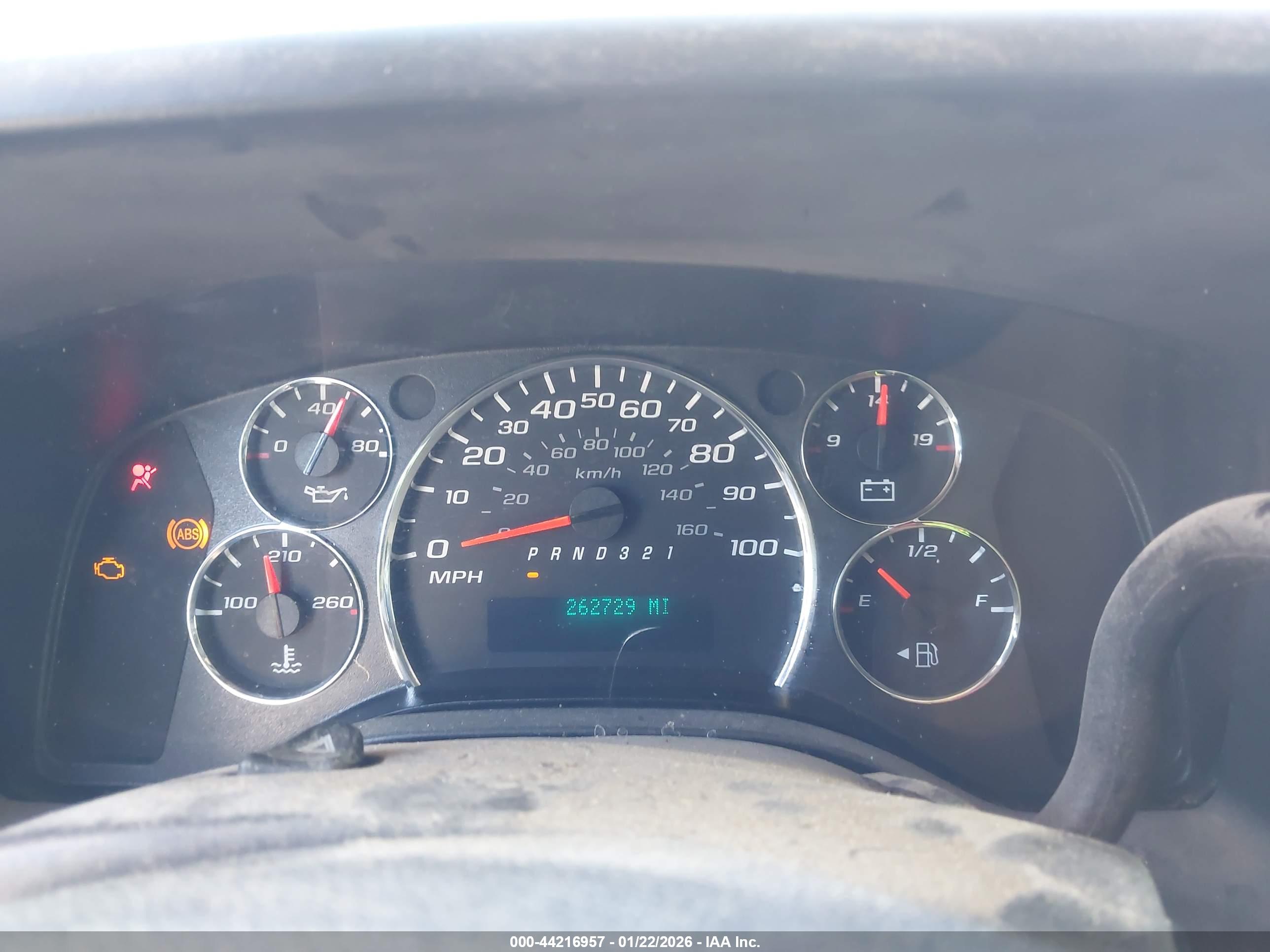 CHEVROLET EXPRESS image 7