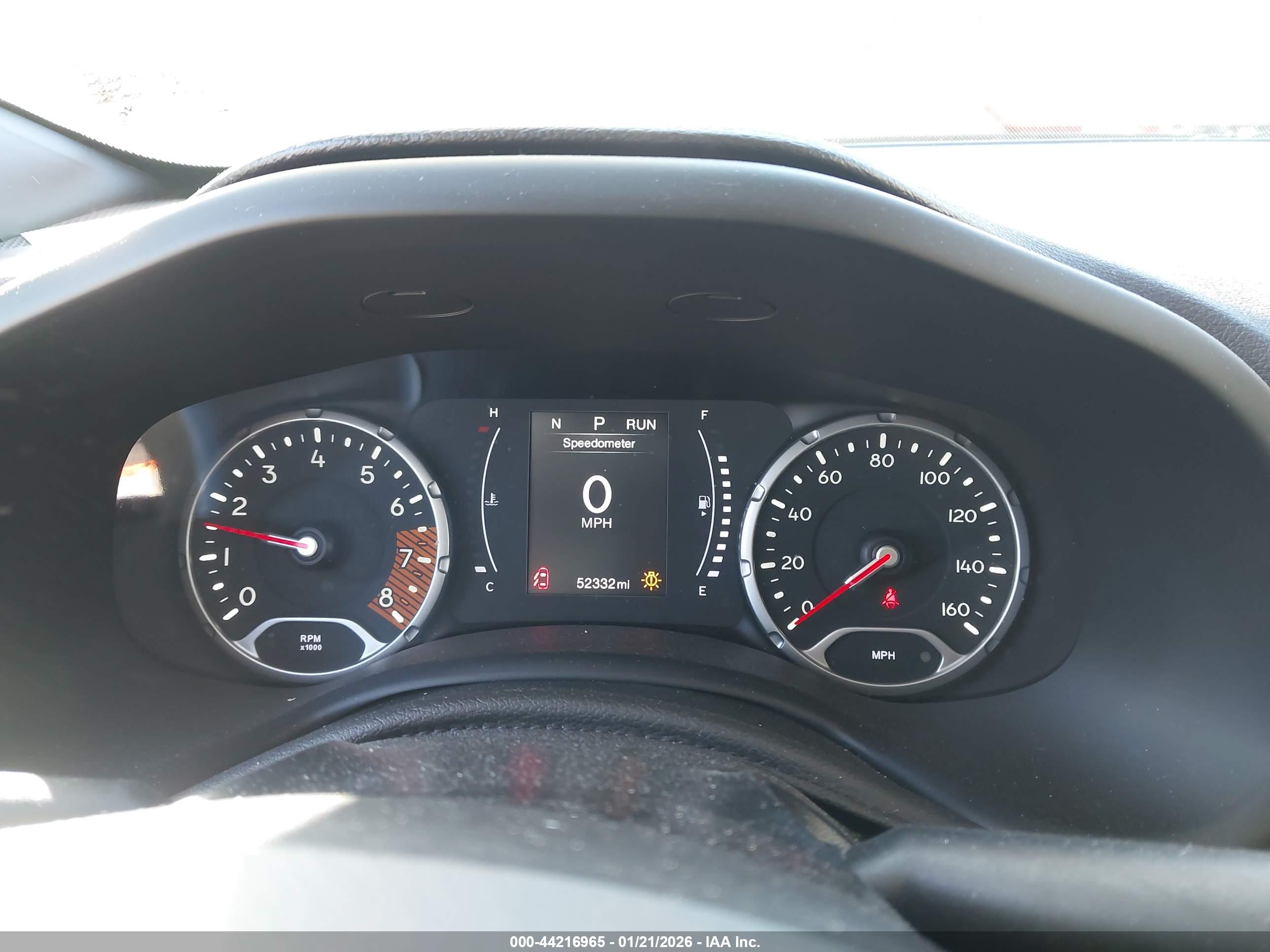 JEEP RENEGADE image 7