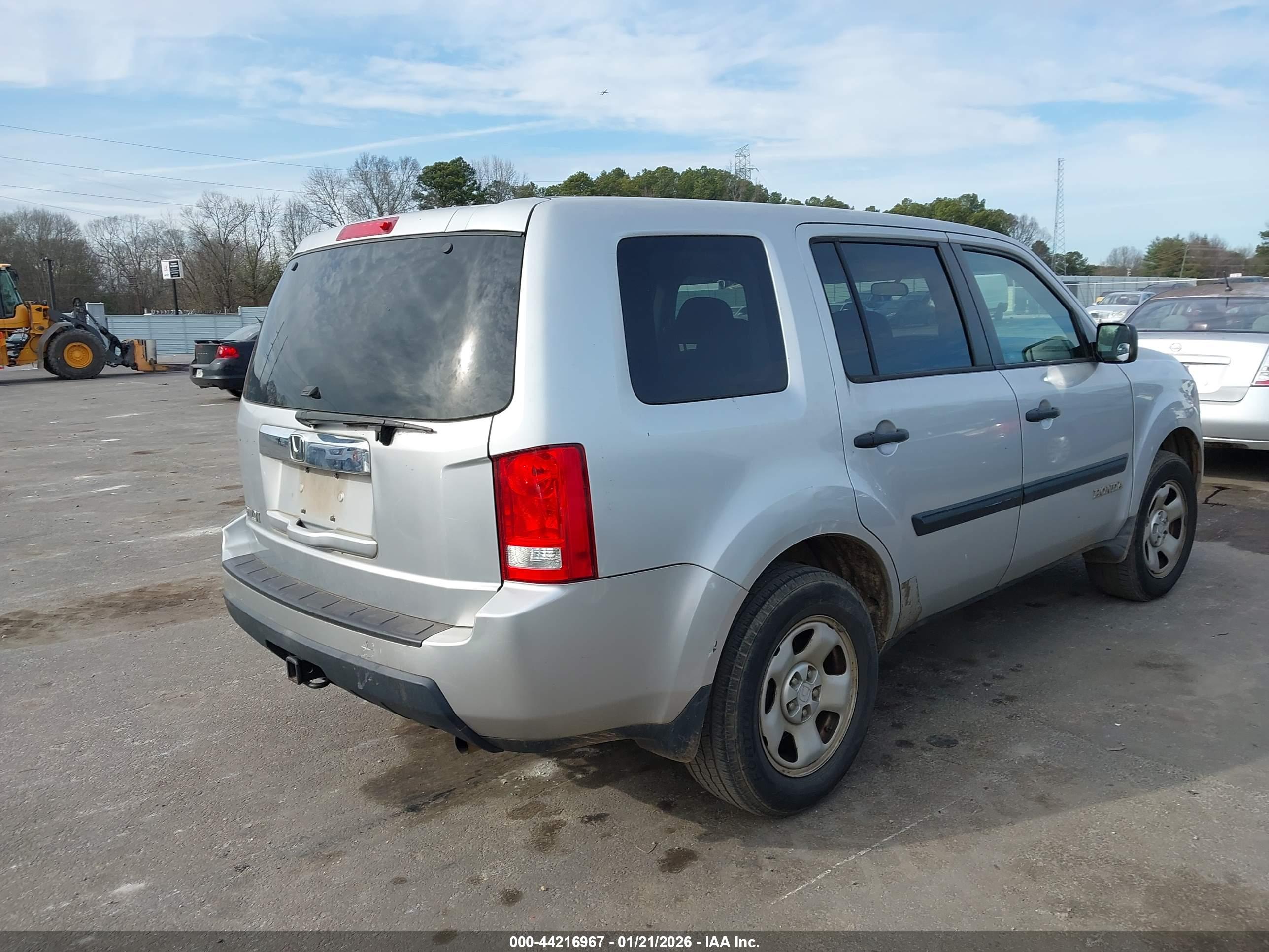 HONDA PILOT image 4