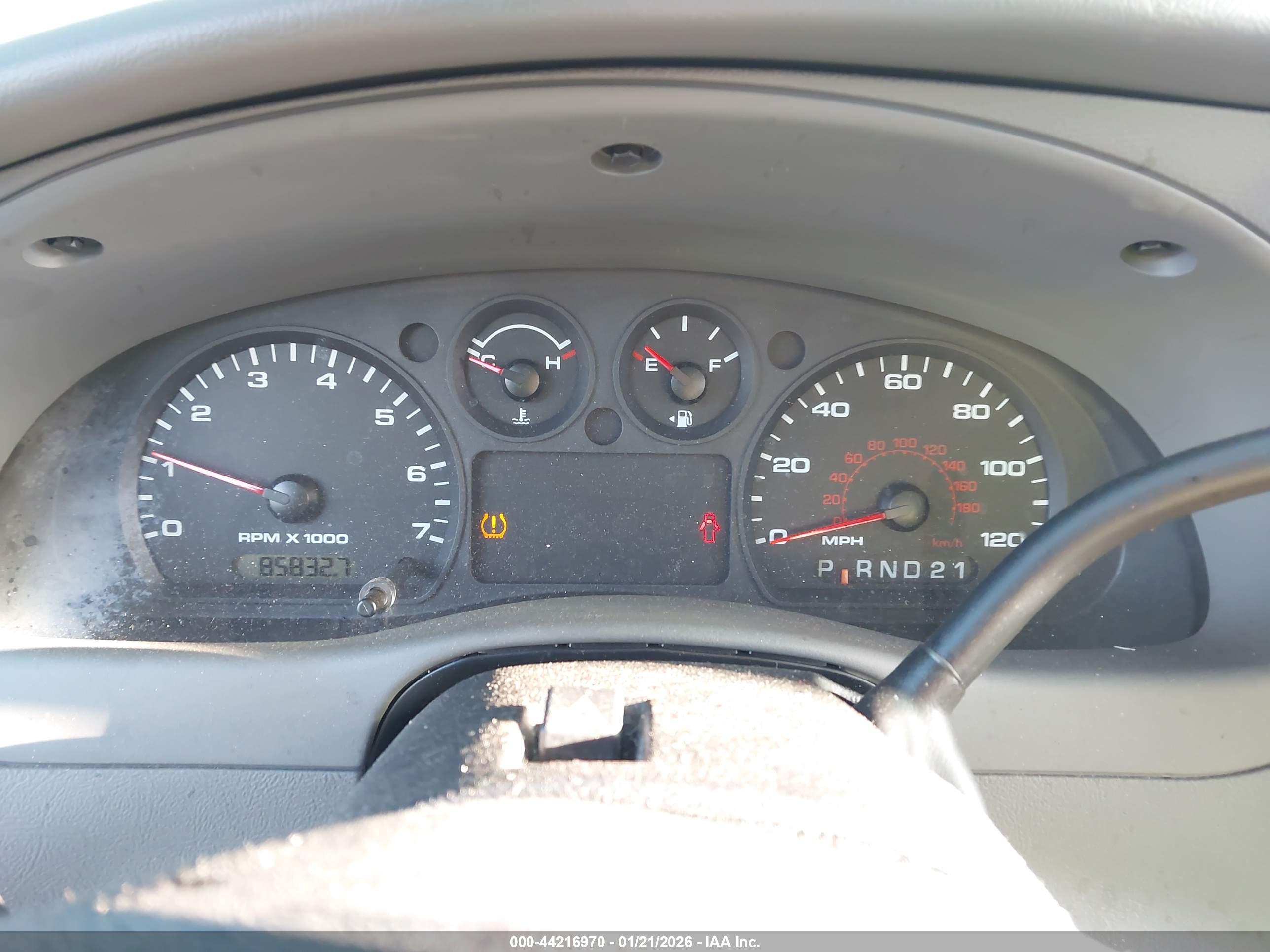 FORD RANGER image 7