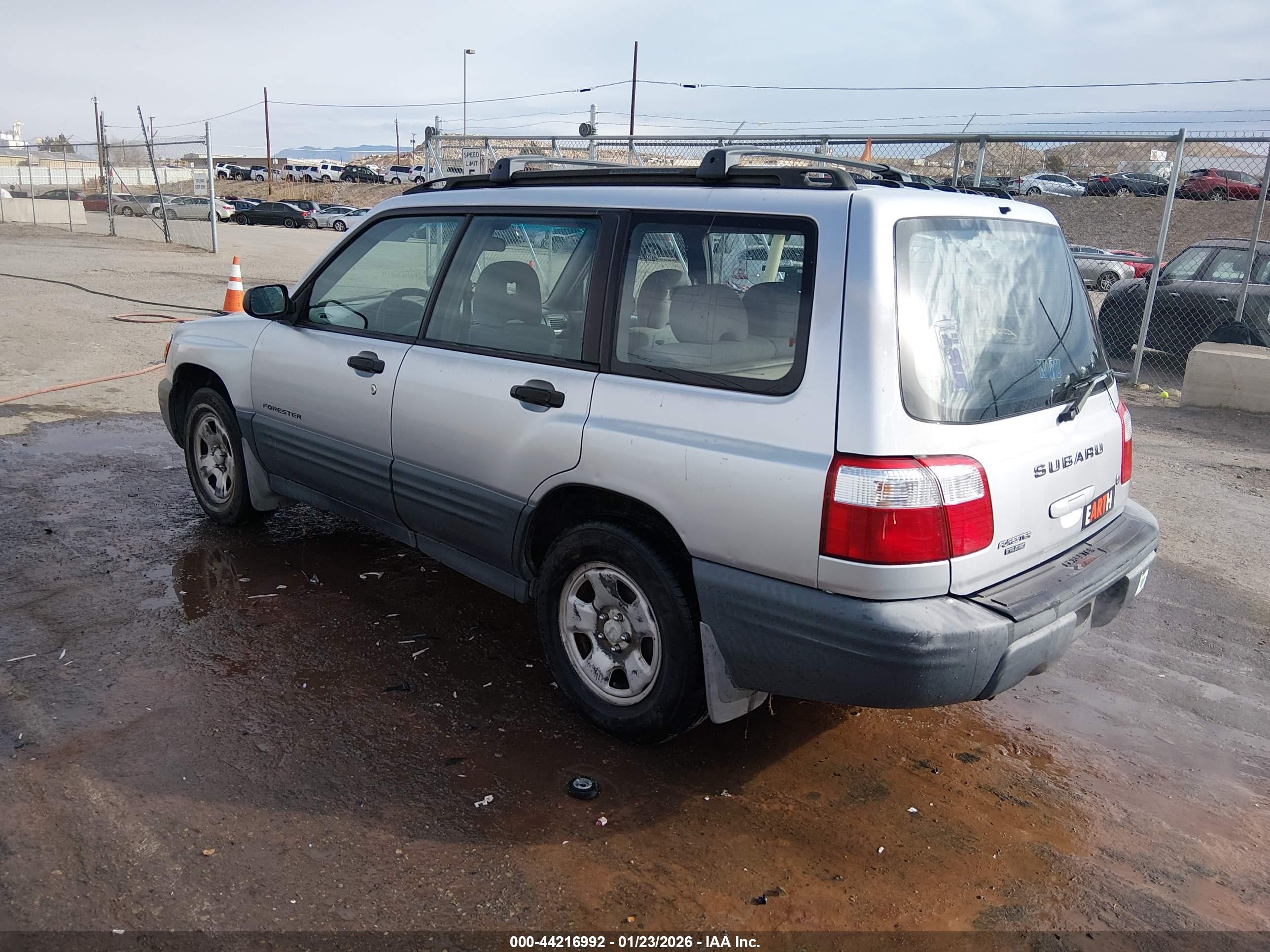 SUBARU FORESTER image 3