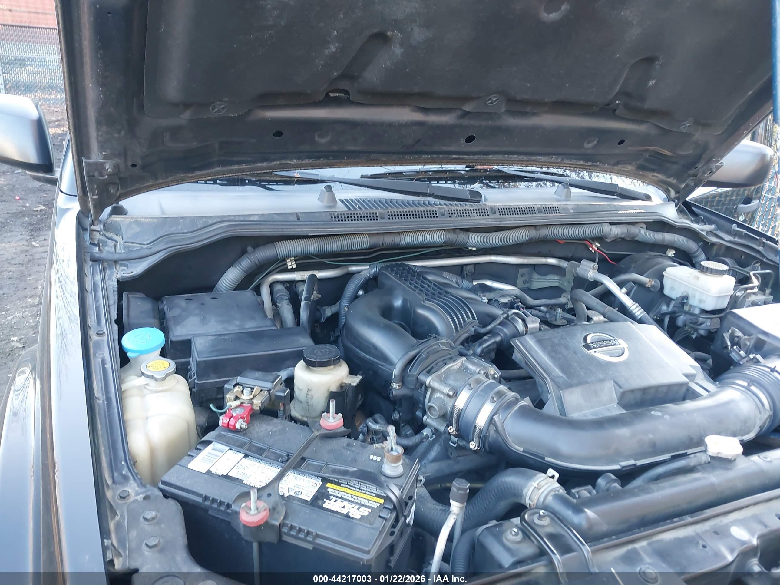 NISSAN FRONTIER image 10